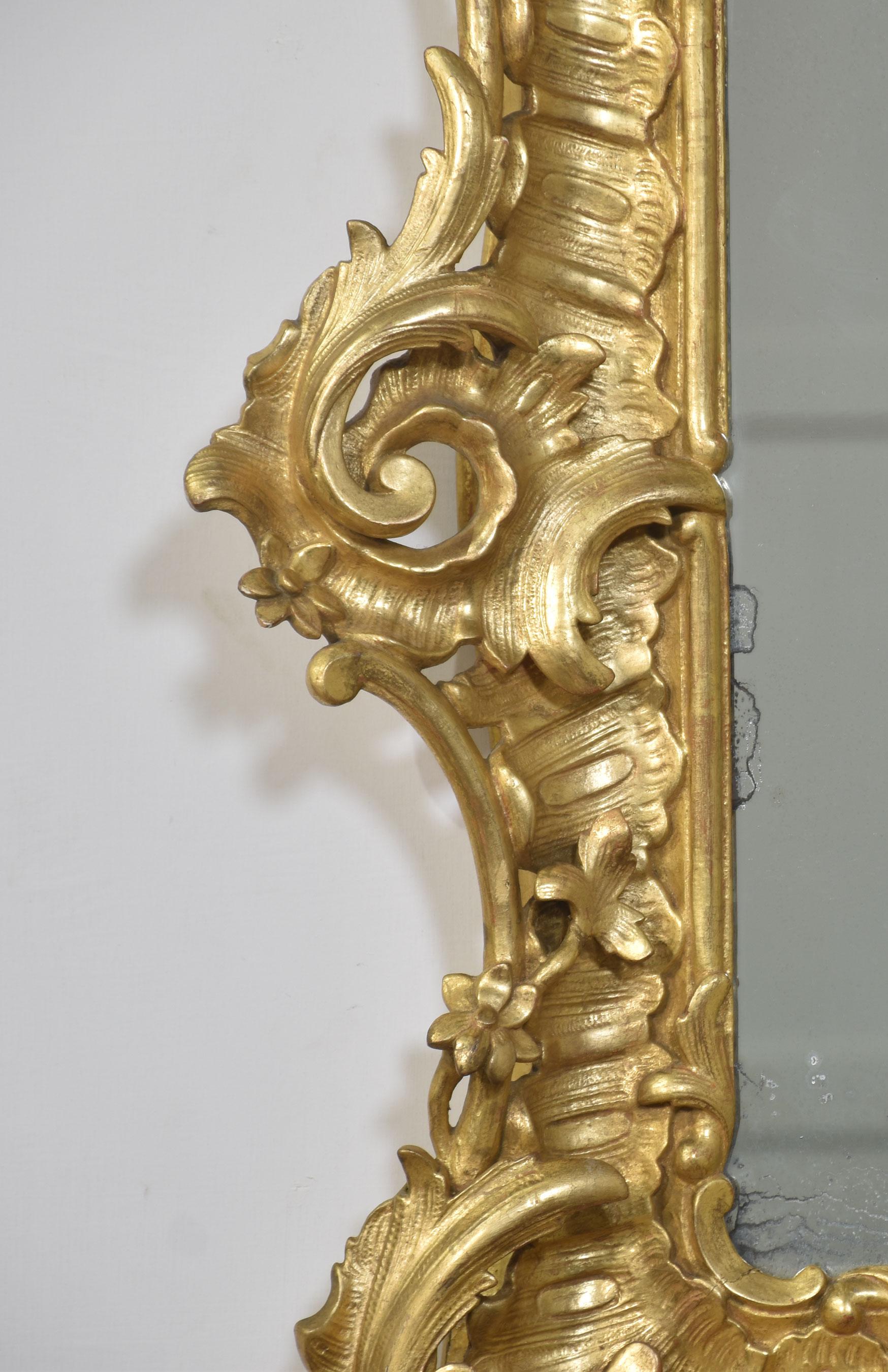 19th century gilt-wood rectangular wall mirror For Sale 3