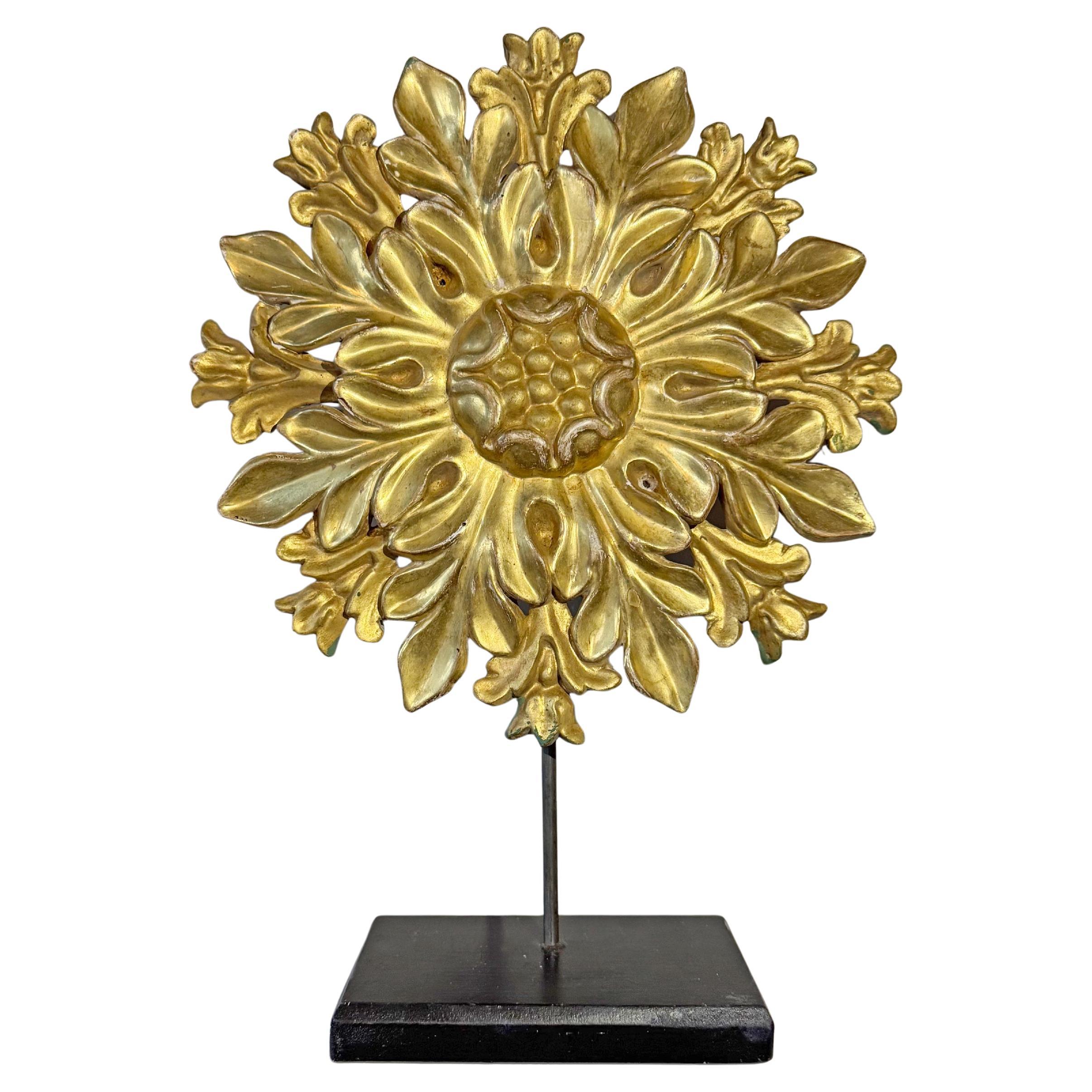 19th Century Gilt Wooden Ceiling Rose On Stand
