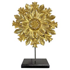19th Century Gilt Wooden Ceiling Rose On Stand