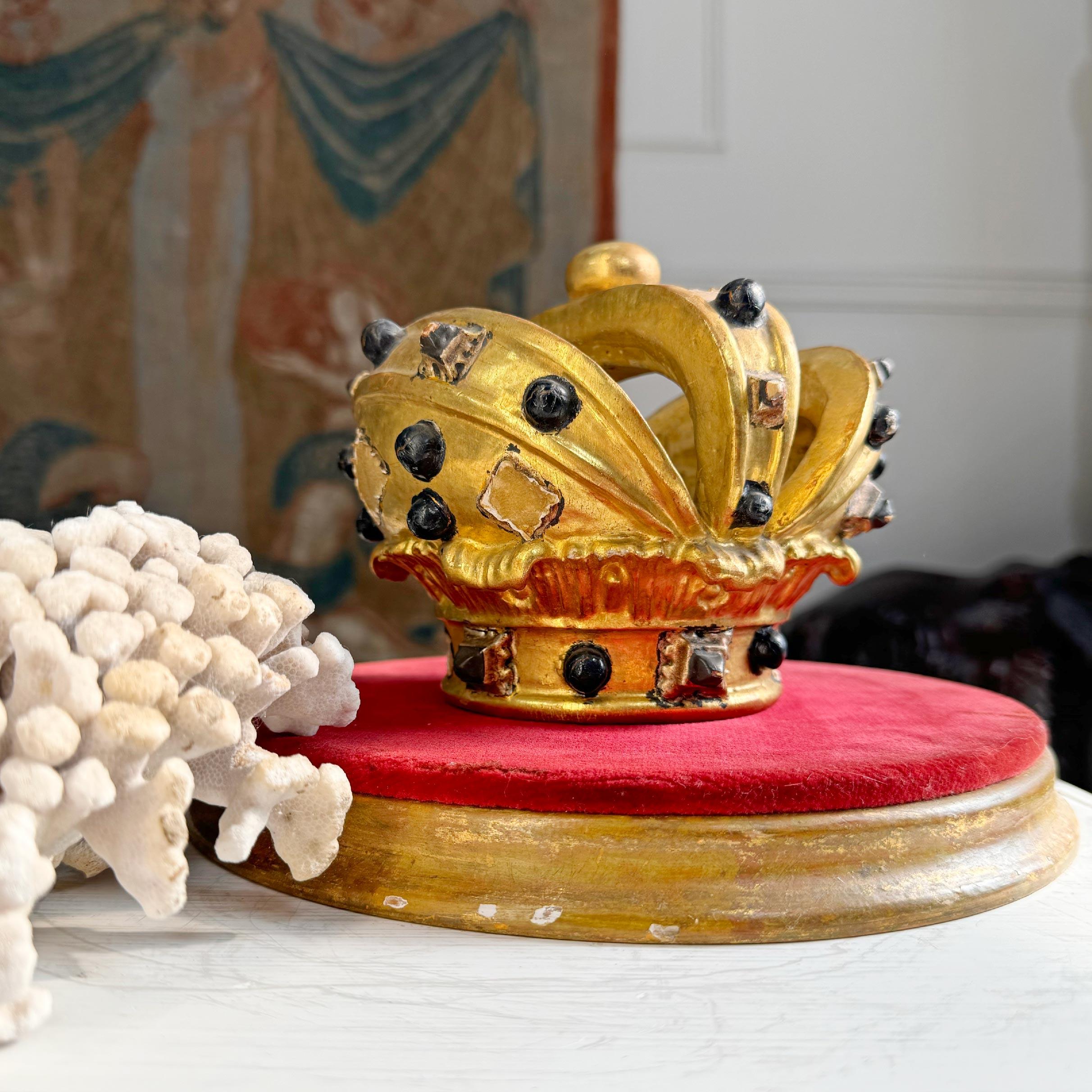 19th Century Giltwood and Gesso Catholic Processional Crown For Sale 6