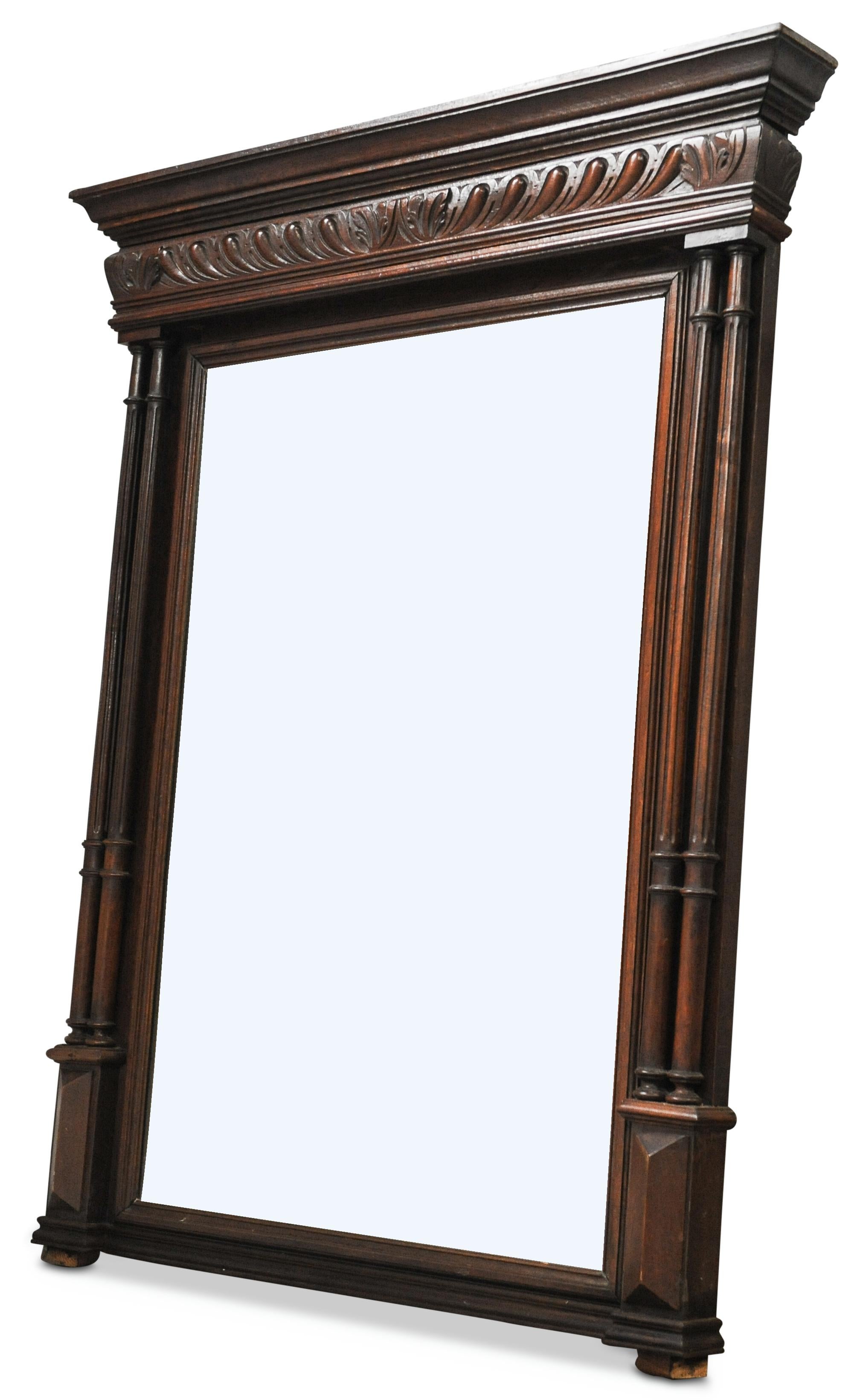 Néo-classique Miroir triptyque du 19ème siècle en bois doré et gesso avec bord biseauté en vente
