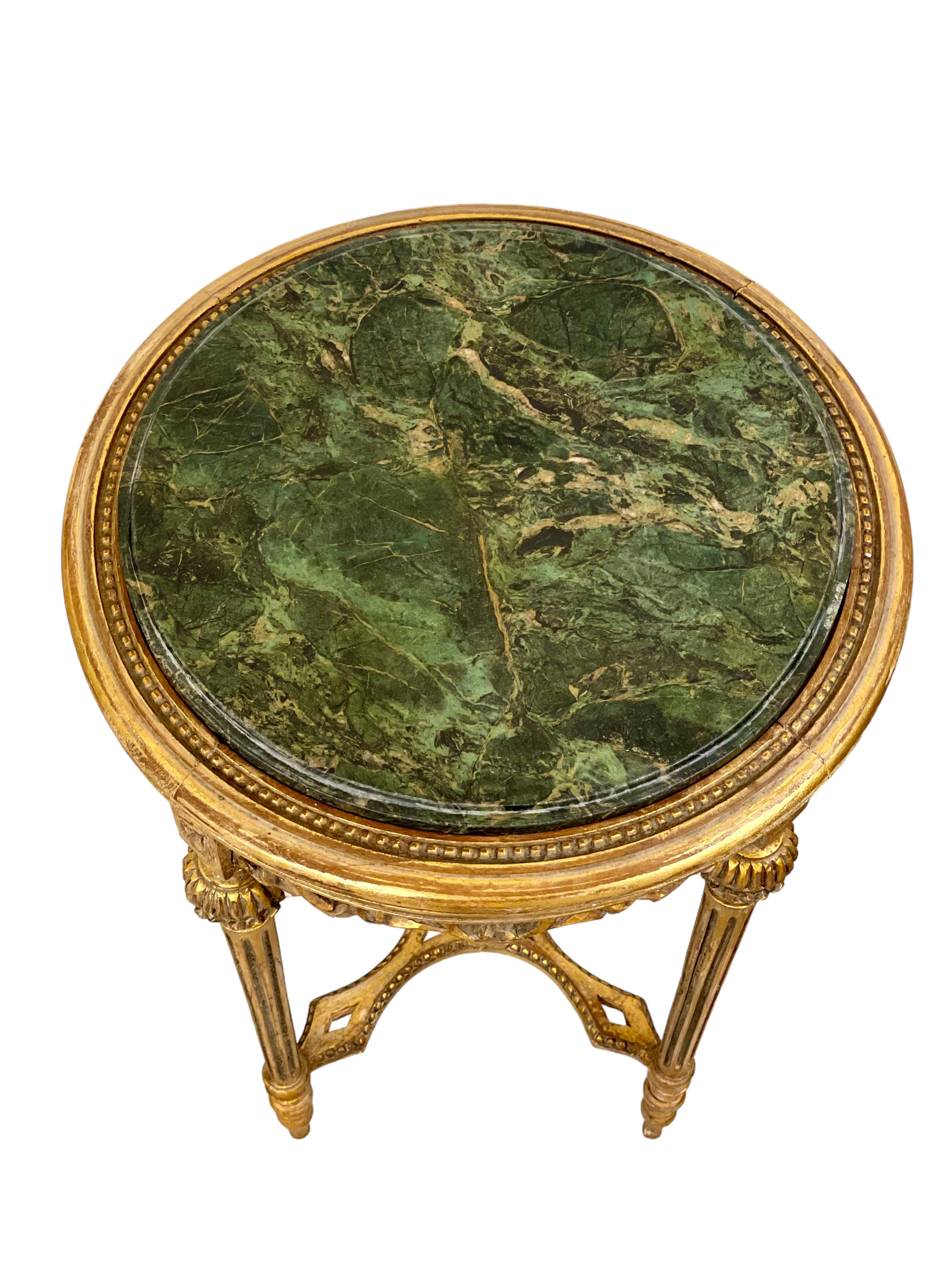Table de Gueridon en bois doré et marbre vert du 19e siècle en vente 5