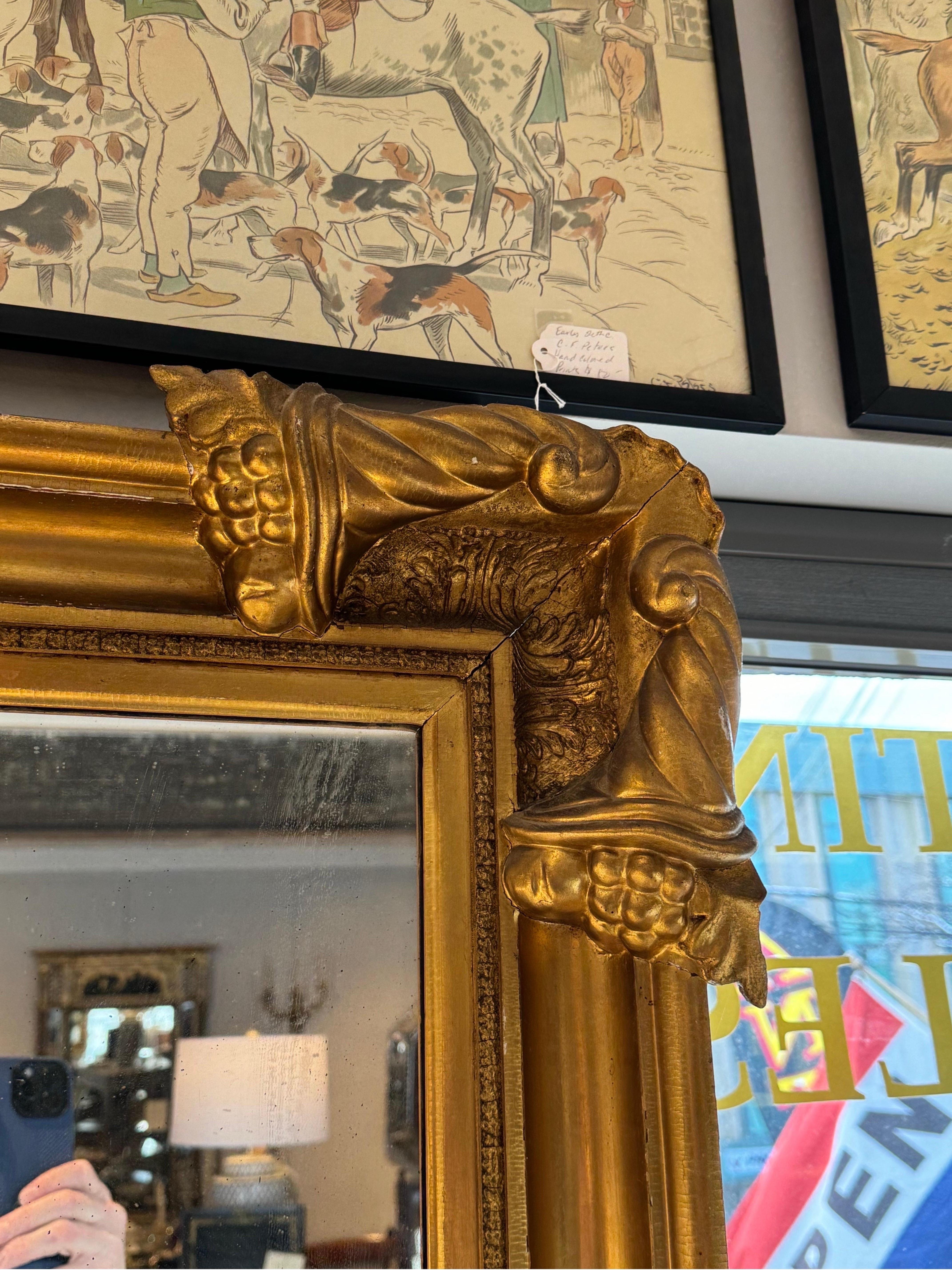 19th Century Giltwood Carved Mirror  In Good Condition For Sale In New York, NY