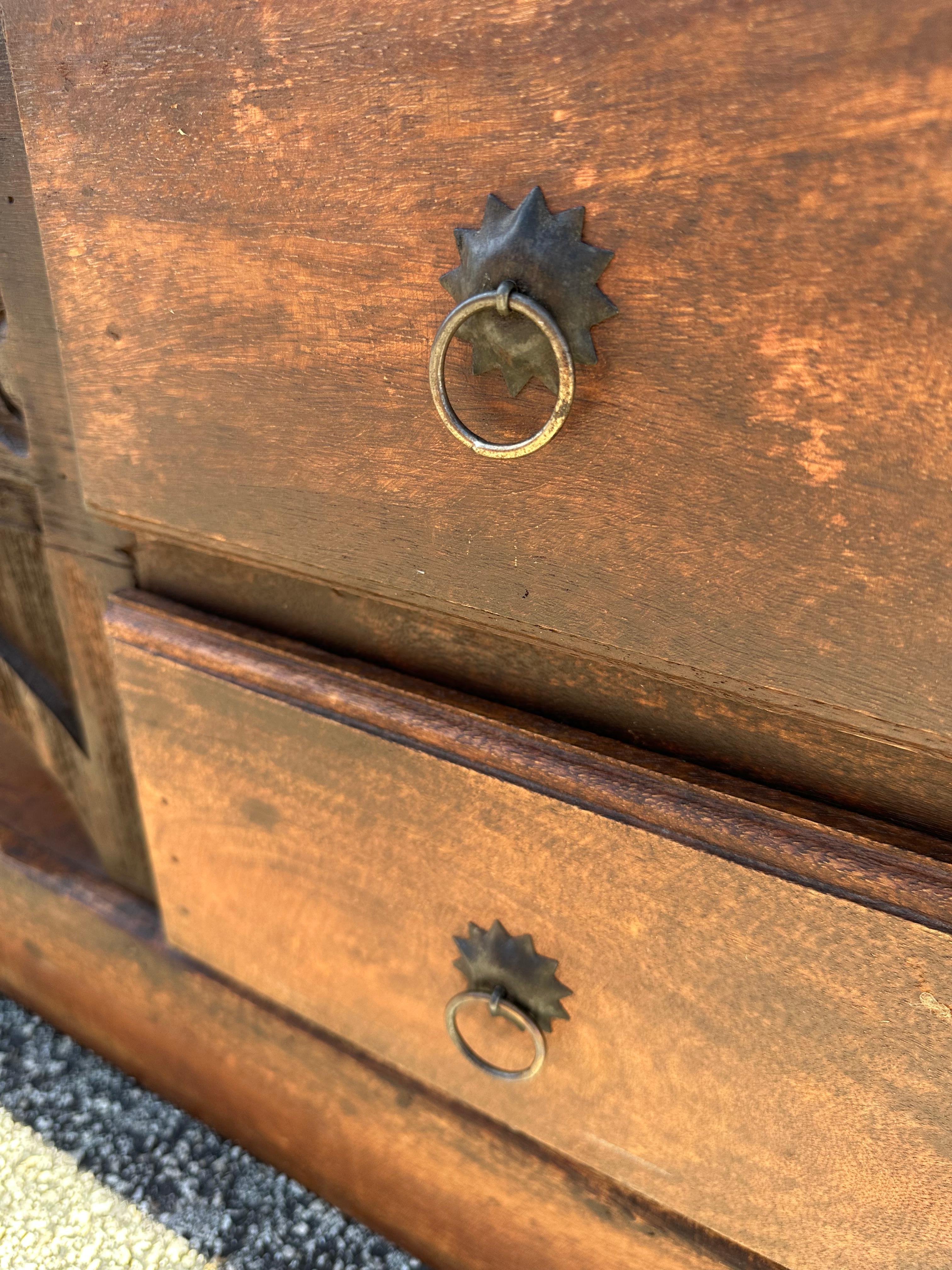 Aparador Credenza Española Siglo XIX Madera Tallada Giltwood en venta 11