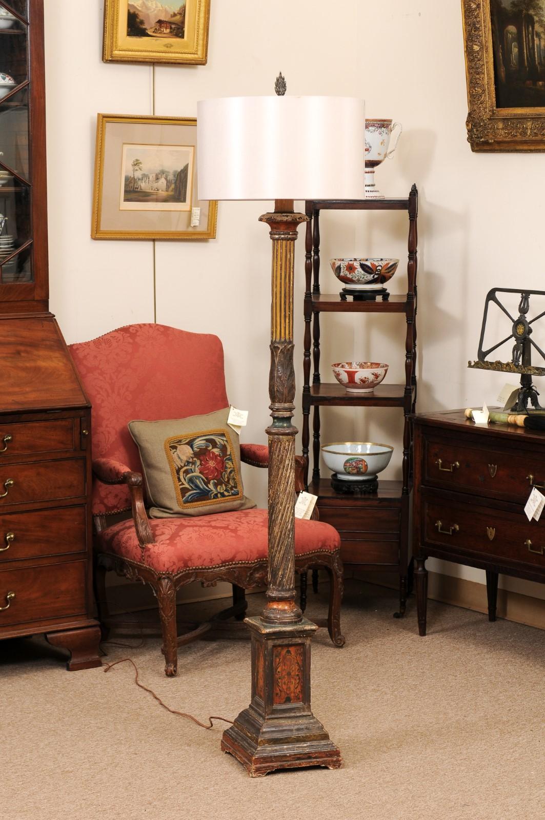 19th Century Giltwood Continental Floor Lamp with Shade For Sale 1