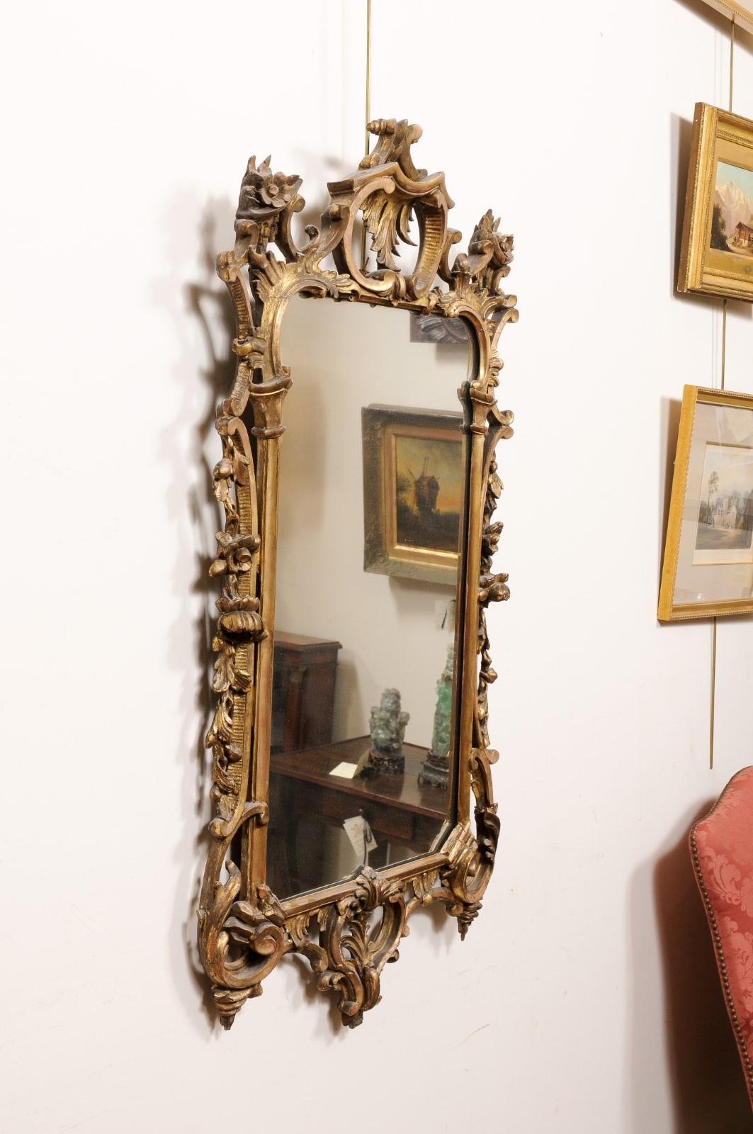 Miroir en bois doré de style Chippendale anglais du 19e siècle en vente 7