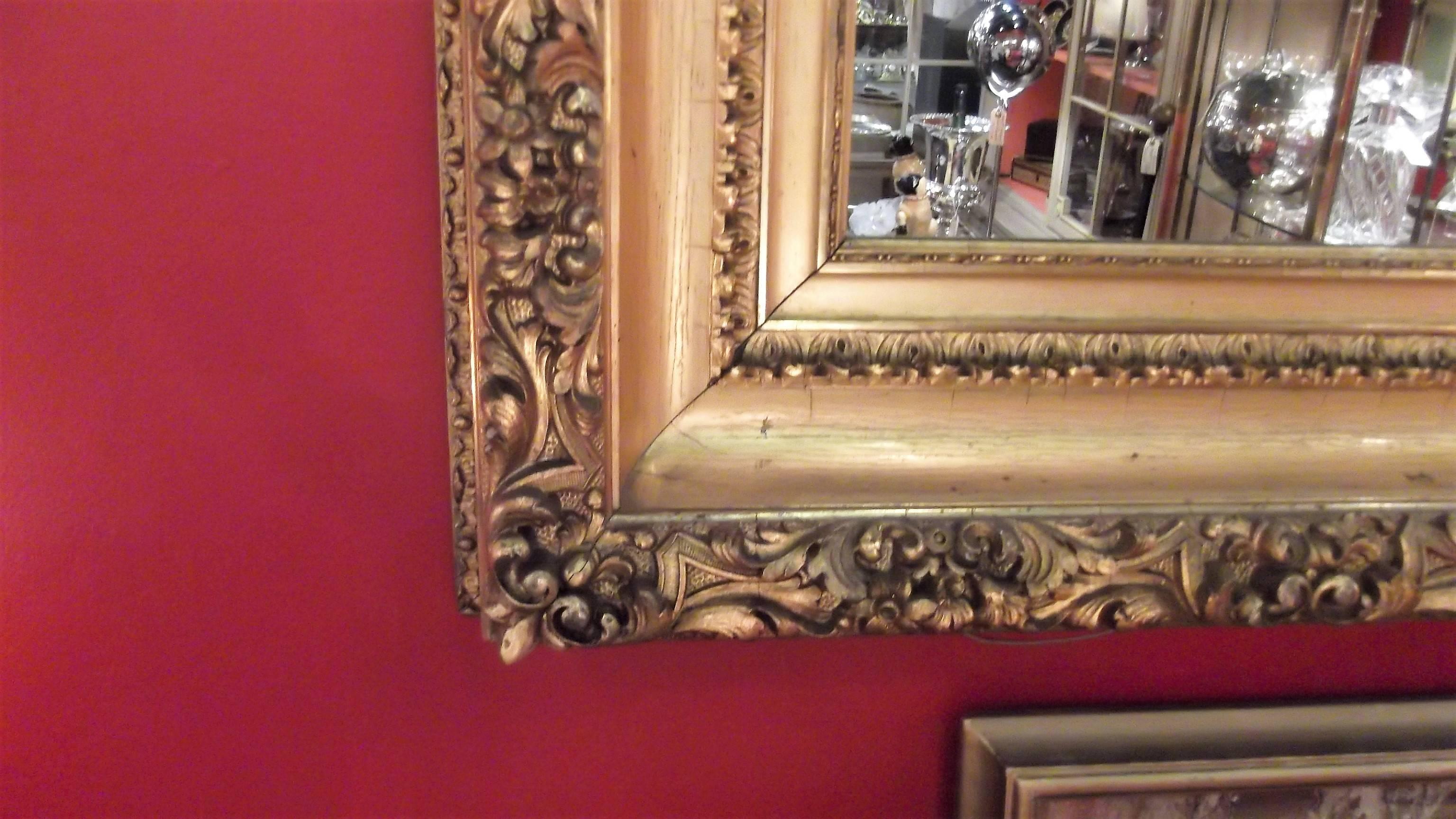 American 19th Century Giltwood Mirror For Sale