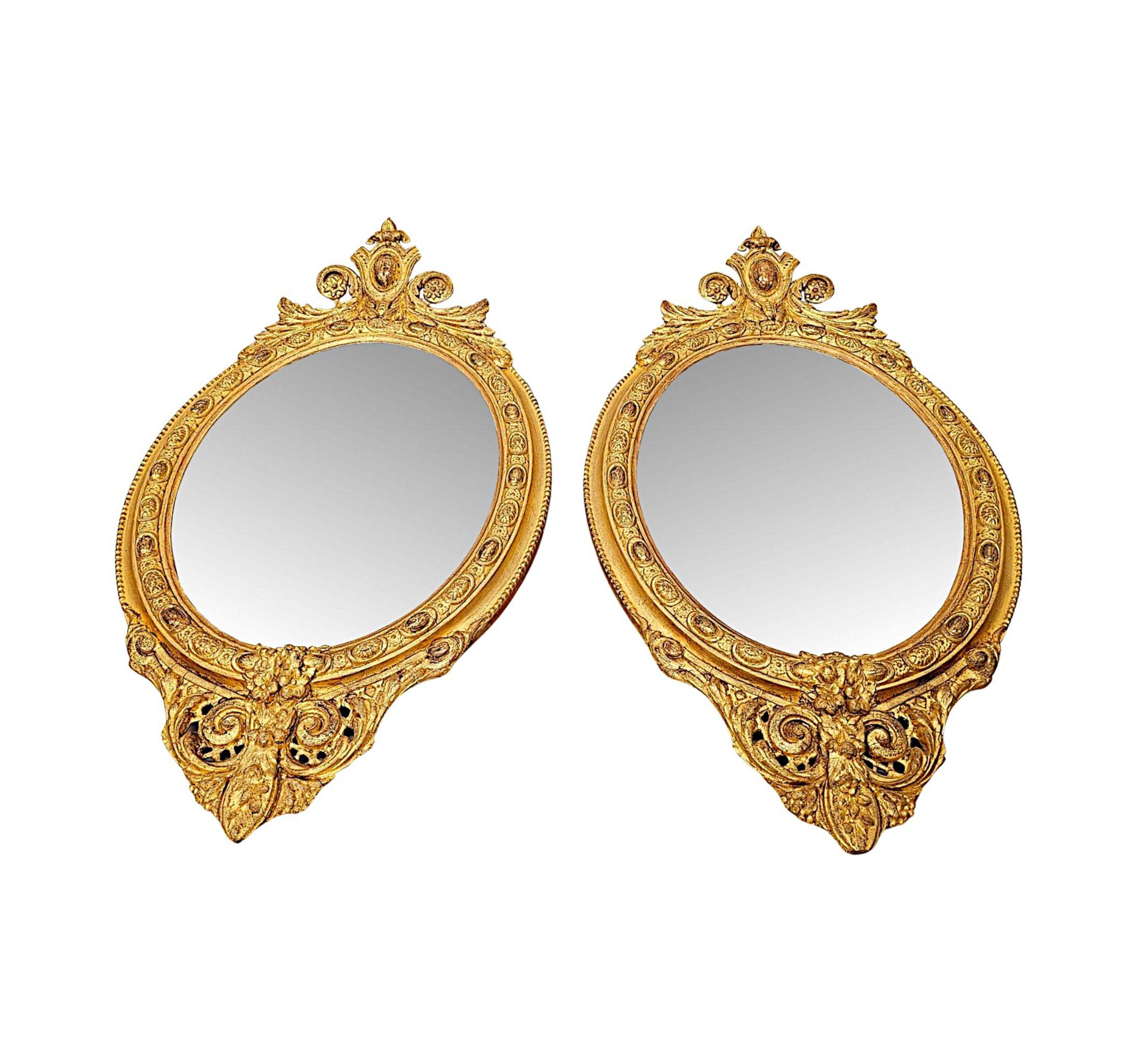 19. Jahrhundert Giltwood Paar Neat Größe Pier Spiegel (Glas) im Angebot