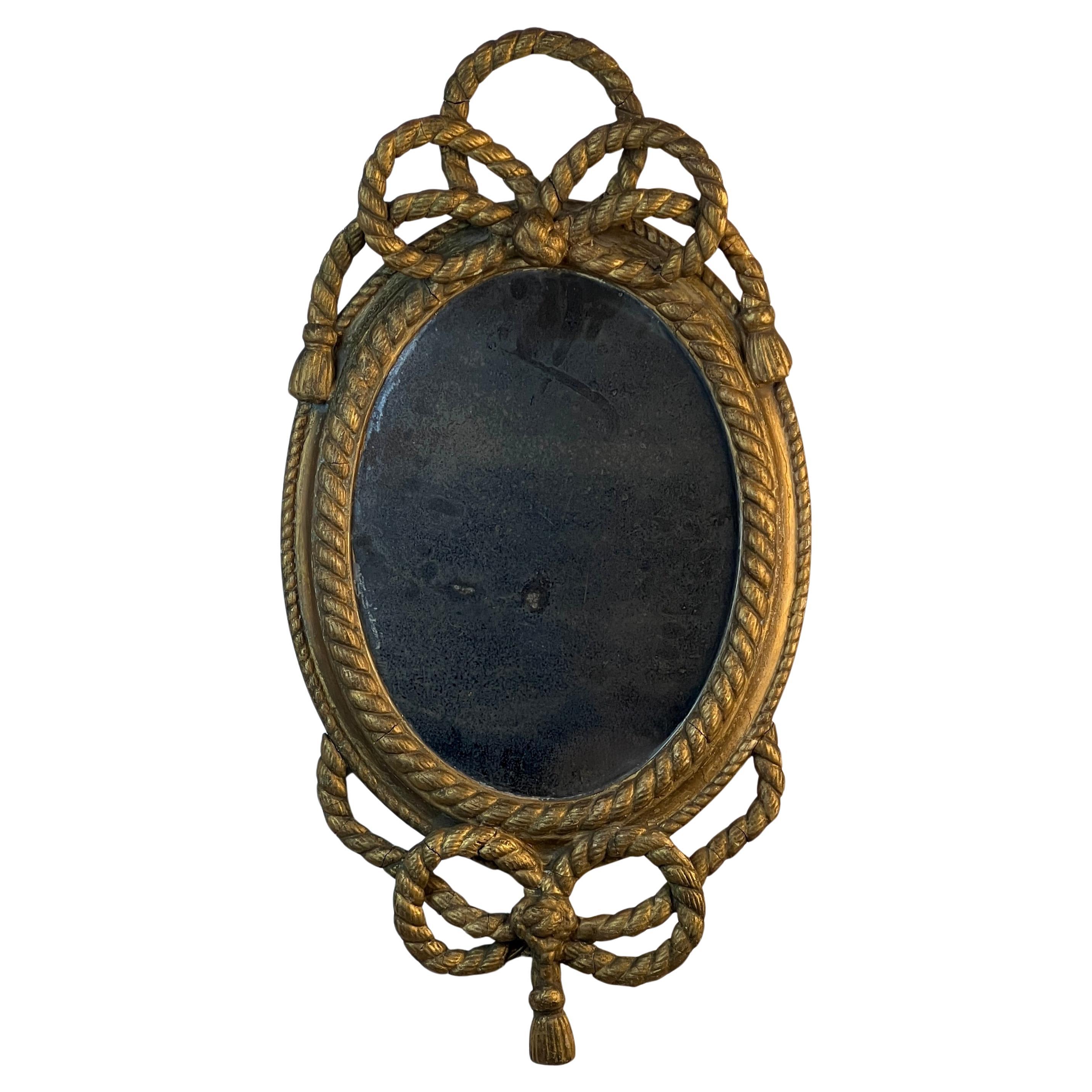 19Th Century Giltwood Rope Twist Oval Mirror en venta
