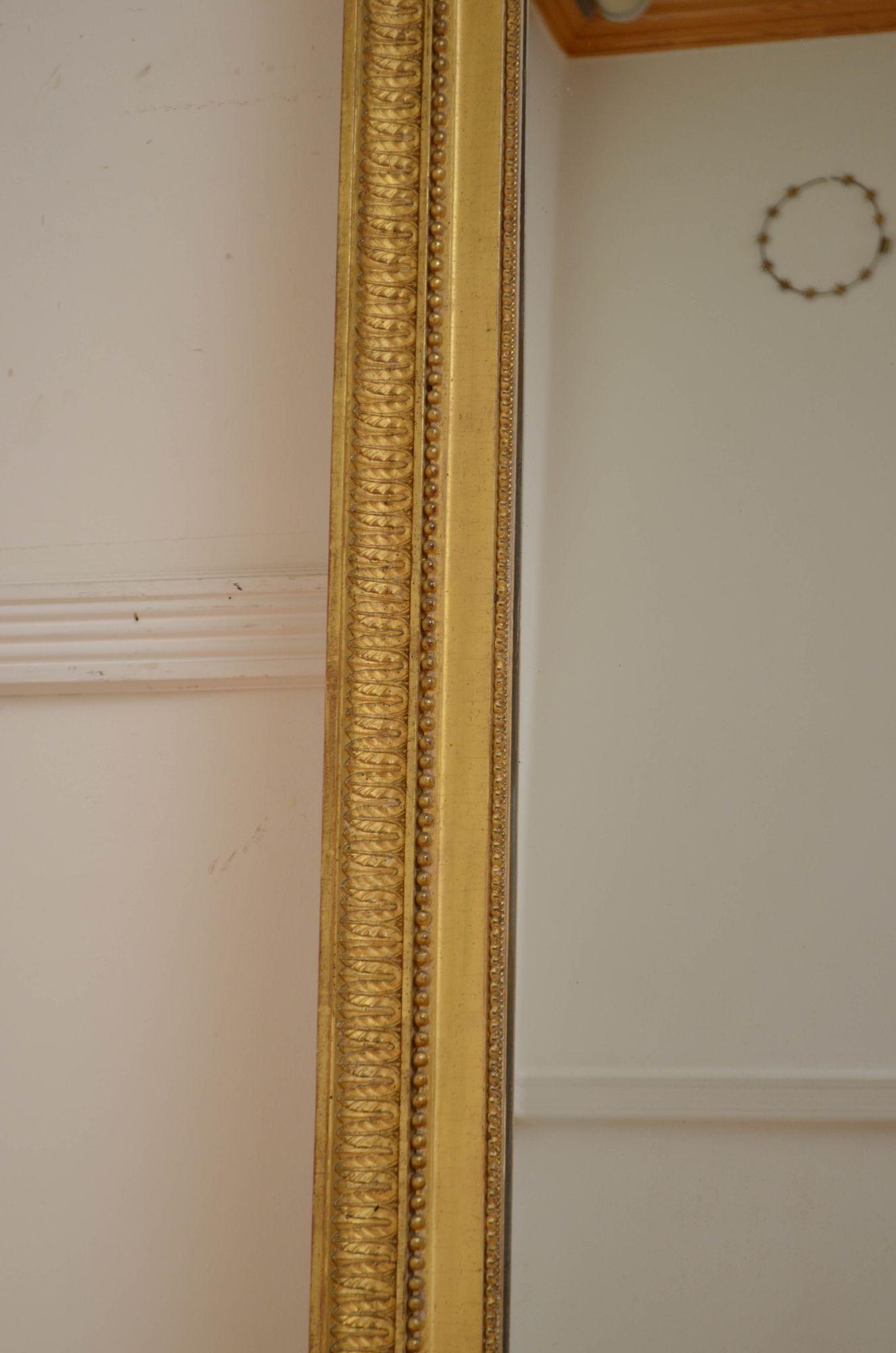XIXe siècle Miroir mural en bois doré du 19ème siècle H150cm en vente