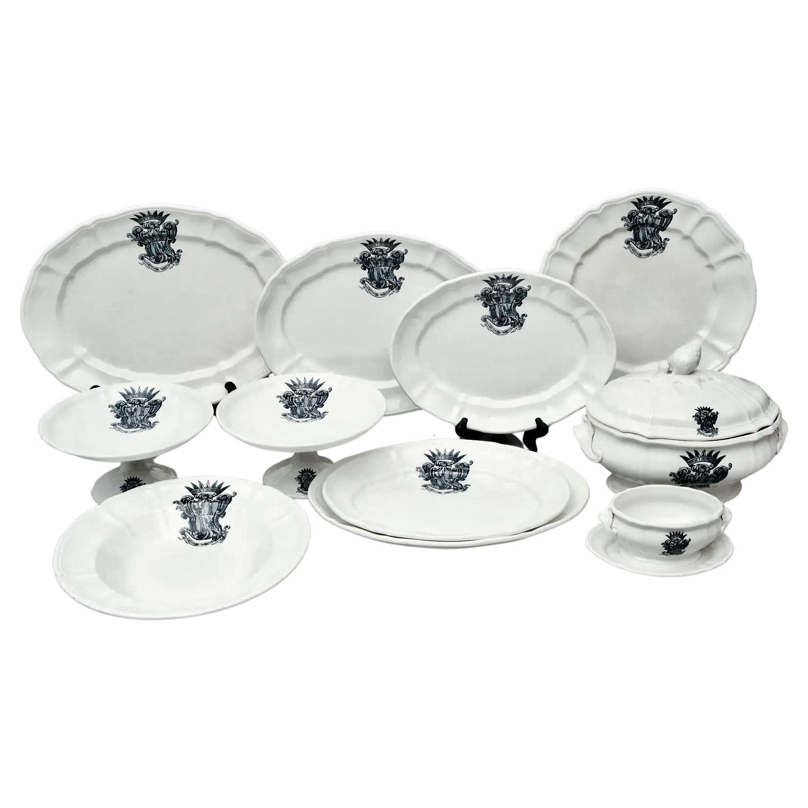 19th Century Ginori Armorial Porcelain Serving Pieces Platters and Tureen For Sale