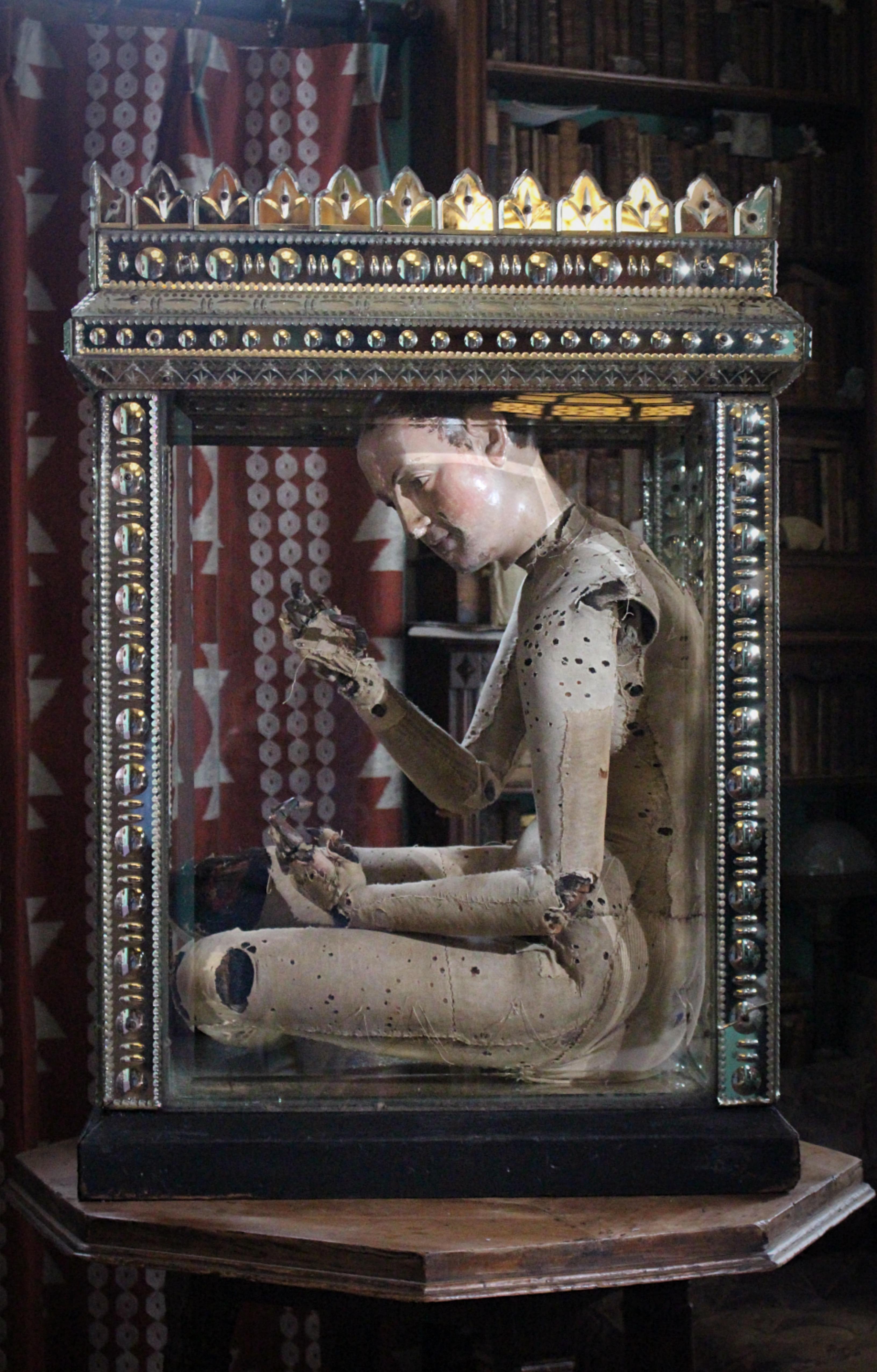 19th Century Glass & Mirrored Venetian Vitrine Display Case Curio Cabinet In Good Condition In Lowestoft, GB