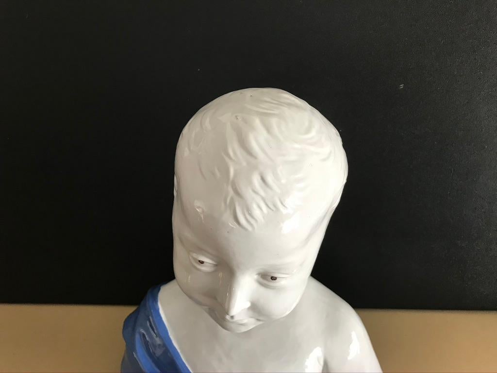 buste d'un garçon en céramique émaillée du 19e siècle par Cantagalli:: Florence:: Italie en vente 8
