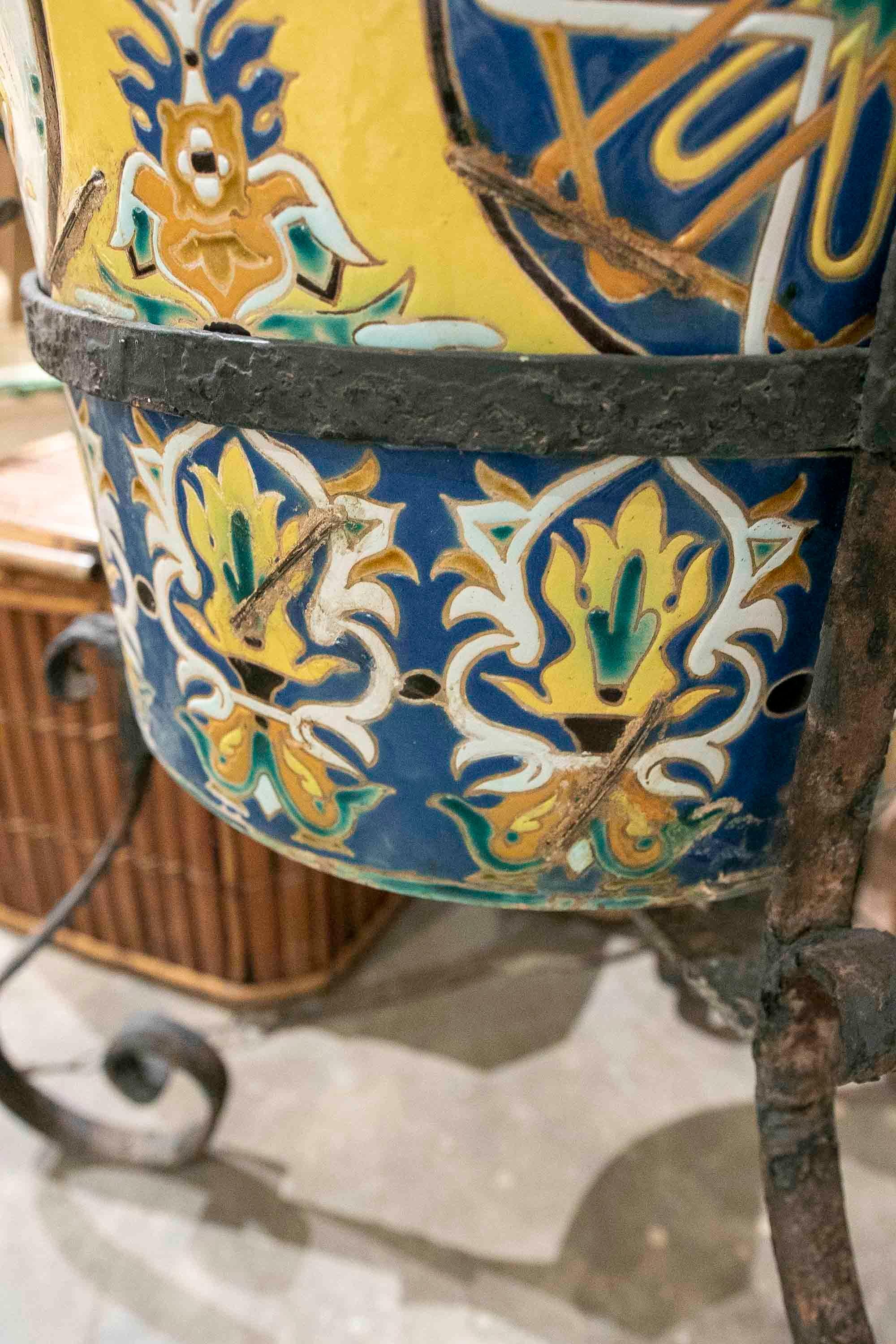 19th Century Glazed Ceramic Pottery Pot For Sale 6