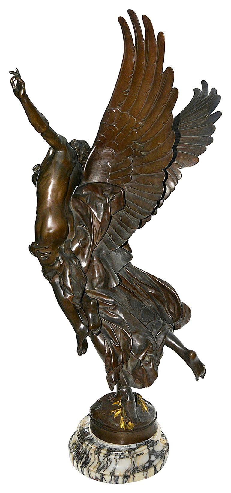 Statua in bronzo Gloria Victis del XIX secolo, di Barbedienne. In condizioni buone in vendita a Brighton, Sussex