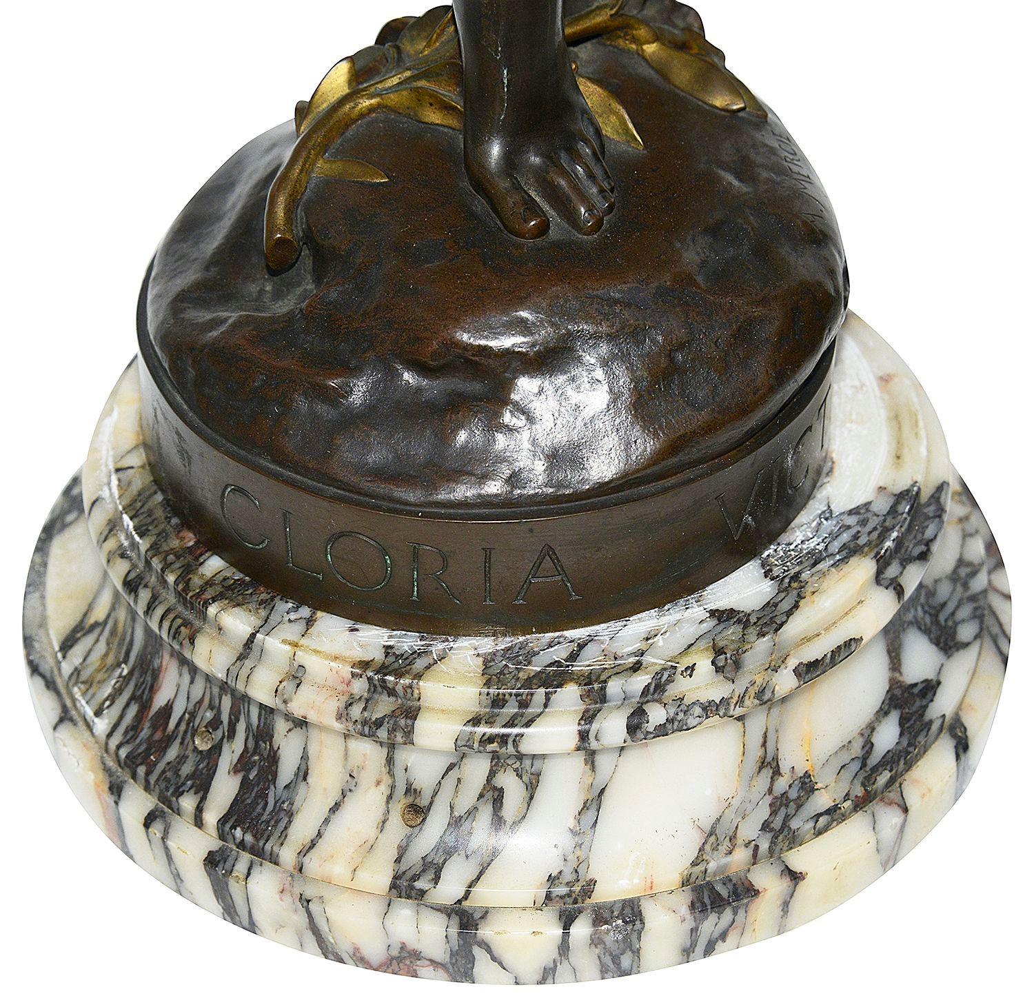 Statua in bronzo Gloria Victis del XIX secolo, di Barbedienne. in vendita 3