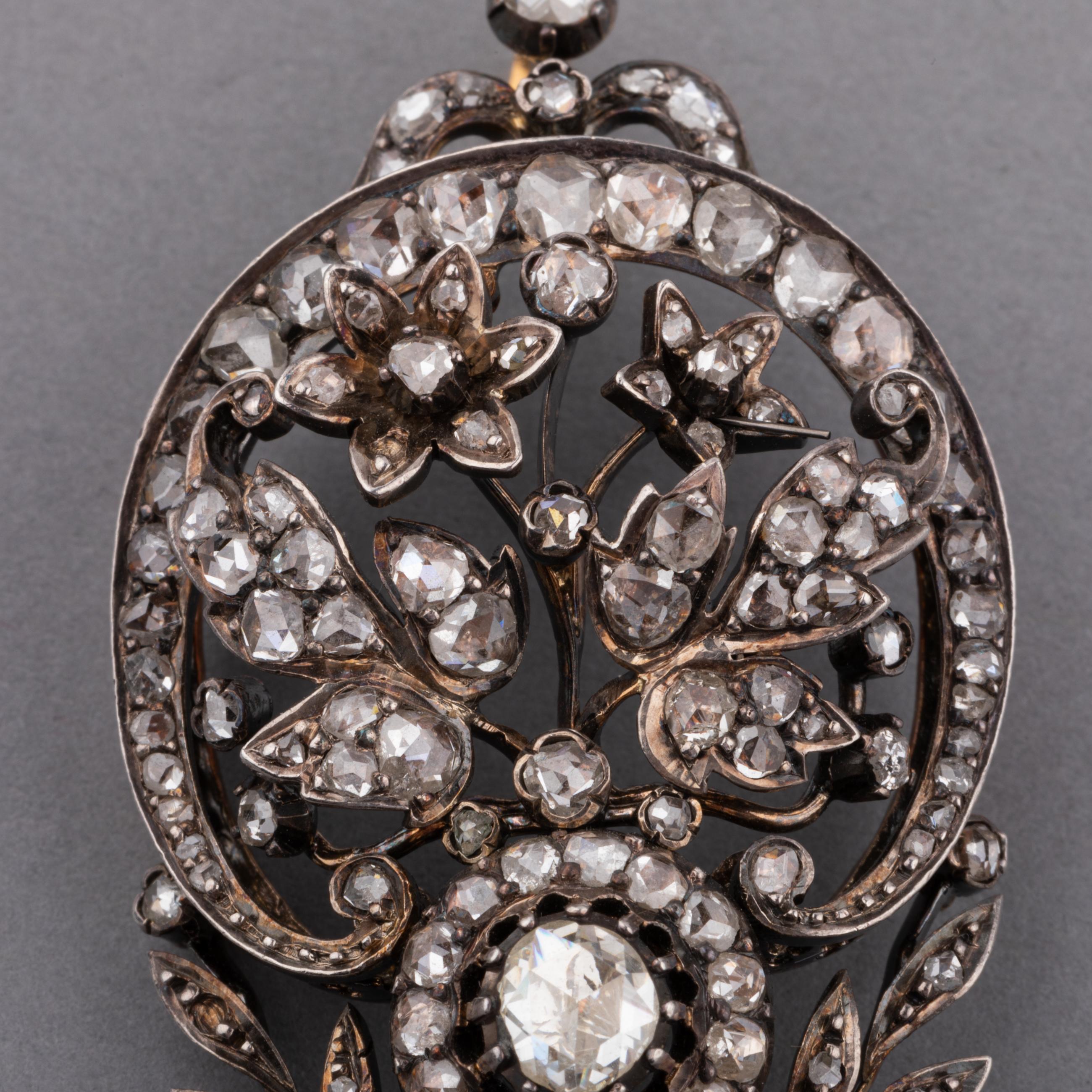 19th Century Gold and Diamonds Pendant In Good Condition For Sale In Saint-Ouen, FR