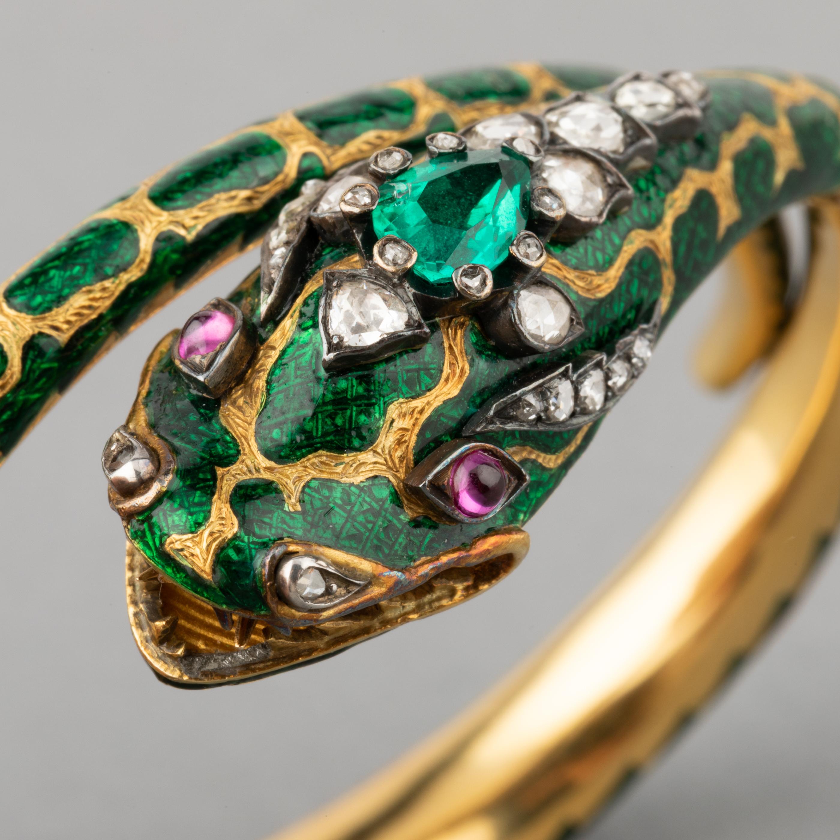 19th Century Gold Enamel Diamonds and Enamel Bracelet For Sale 4