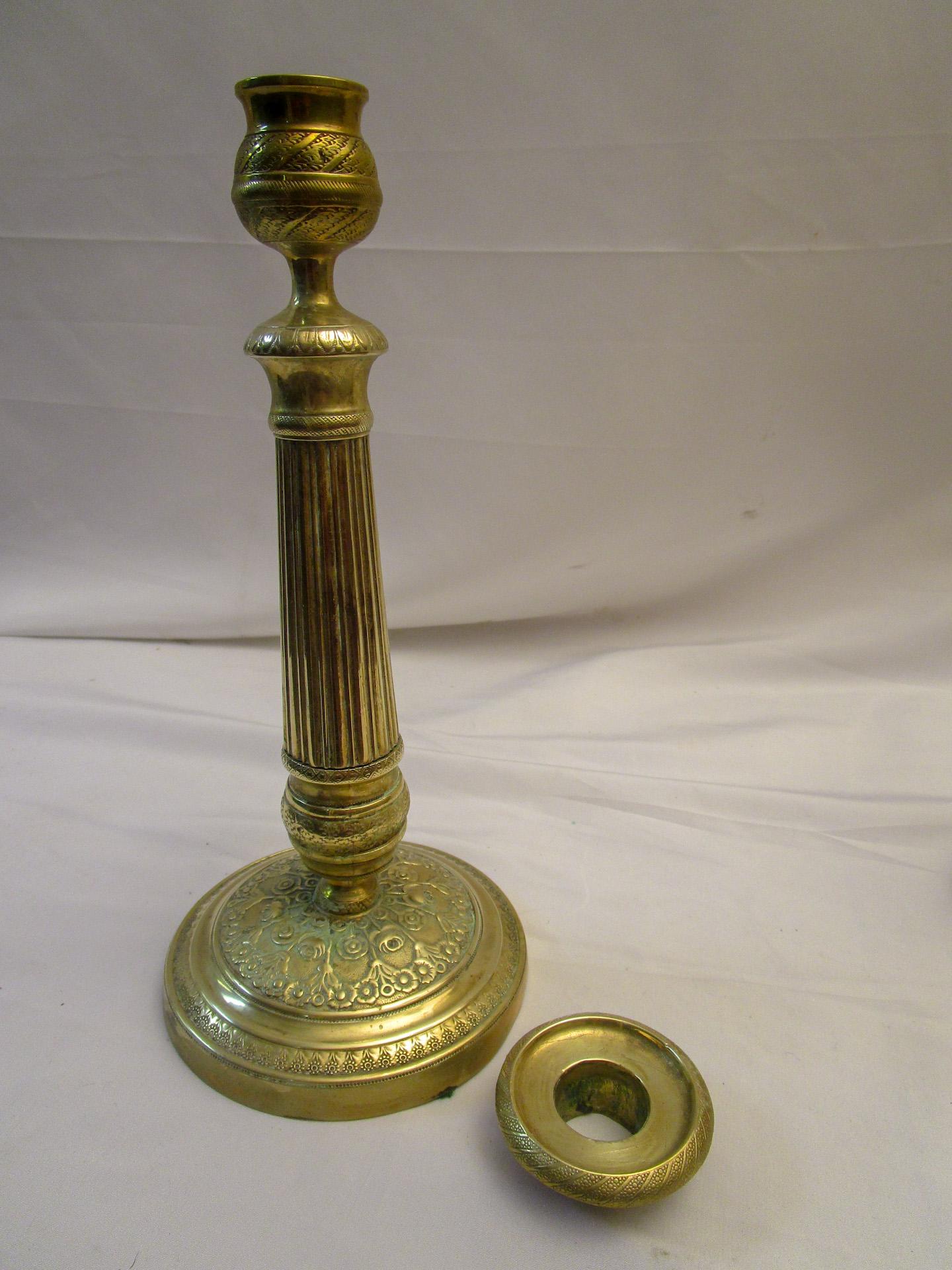 19th Century Gold French Empire Pair of Embossed Brass Candlesticks For Sale 2