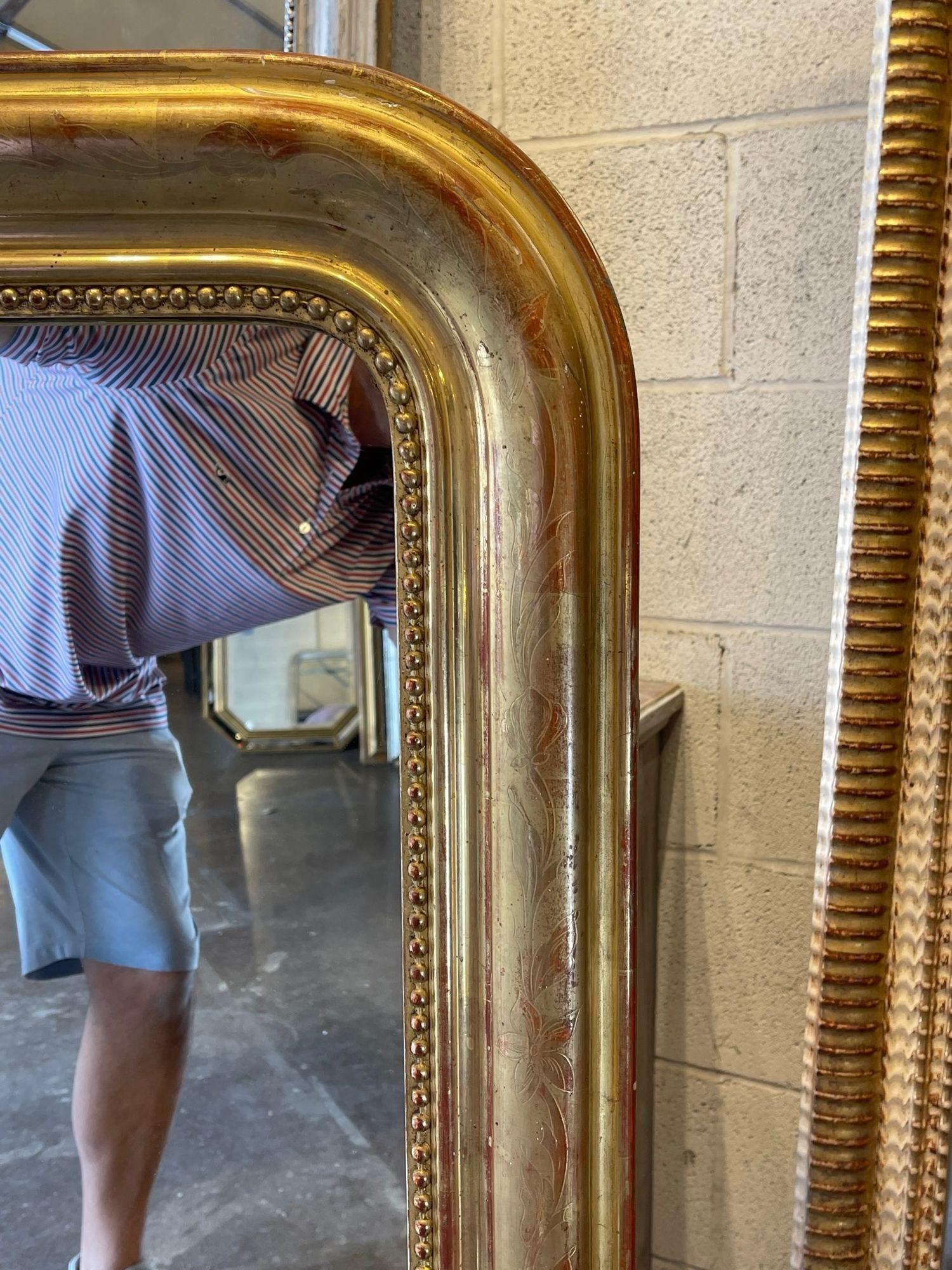 19th Century, Gold Louis Philippe Mirror with Floral Pattern In Good Condition In Dallas, TX