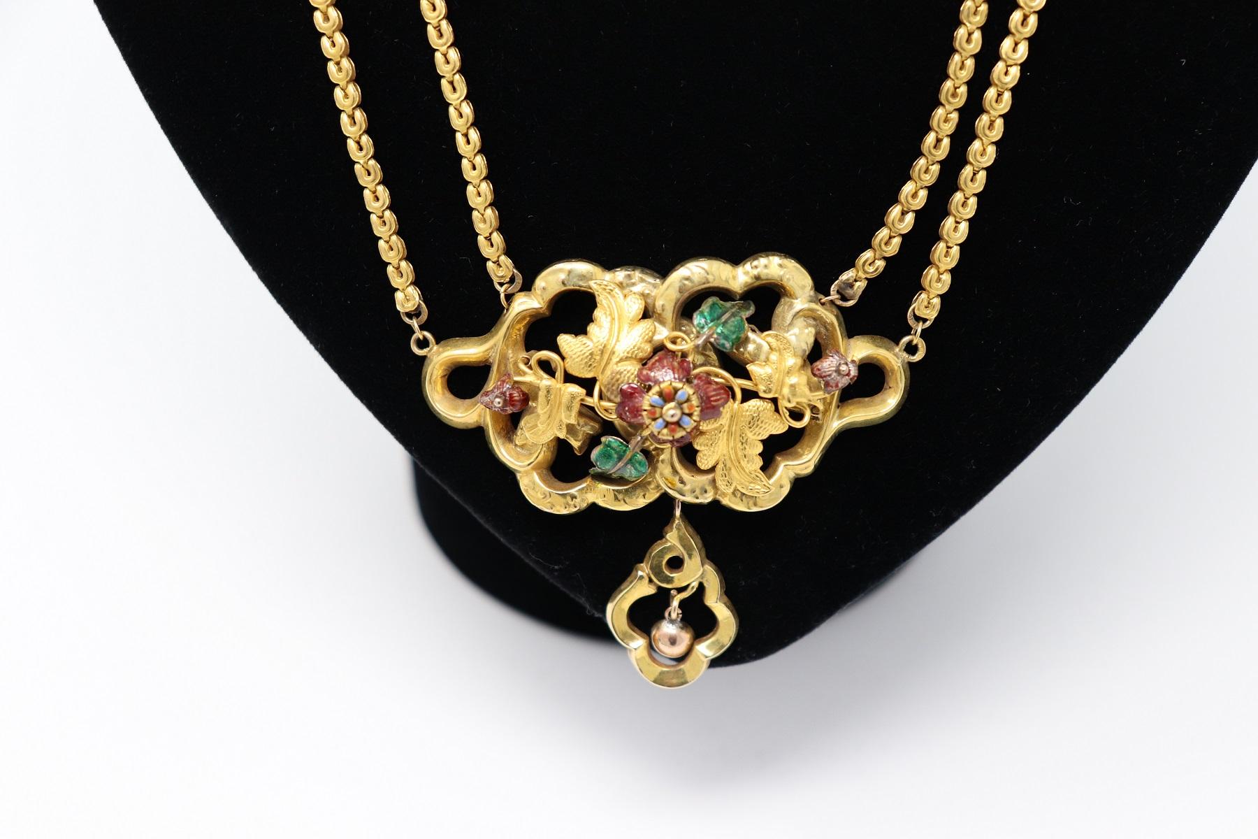 19th Century Gold Necklace with a Large Bourbon Pendant, 1850 For Sale 3