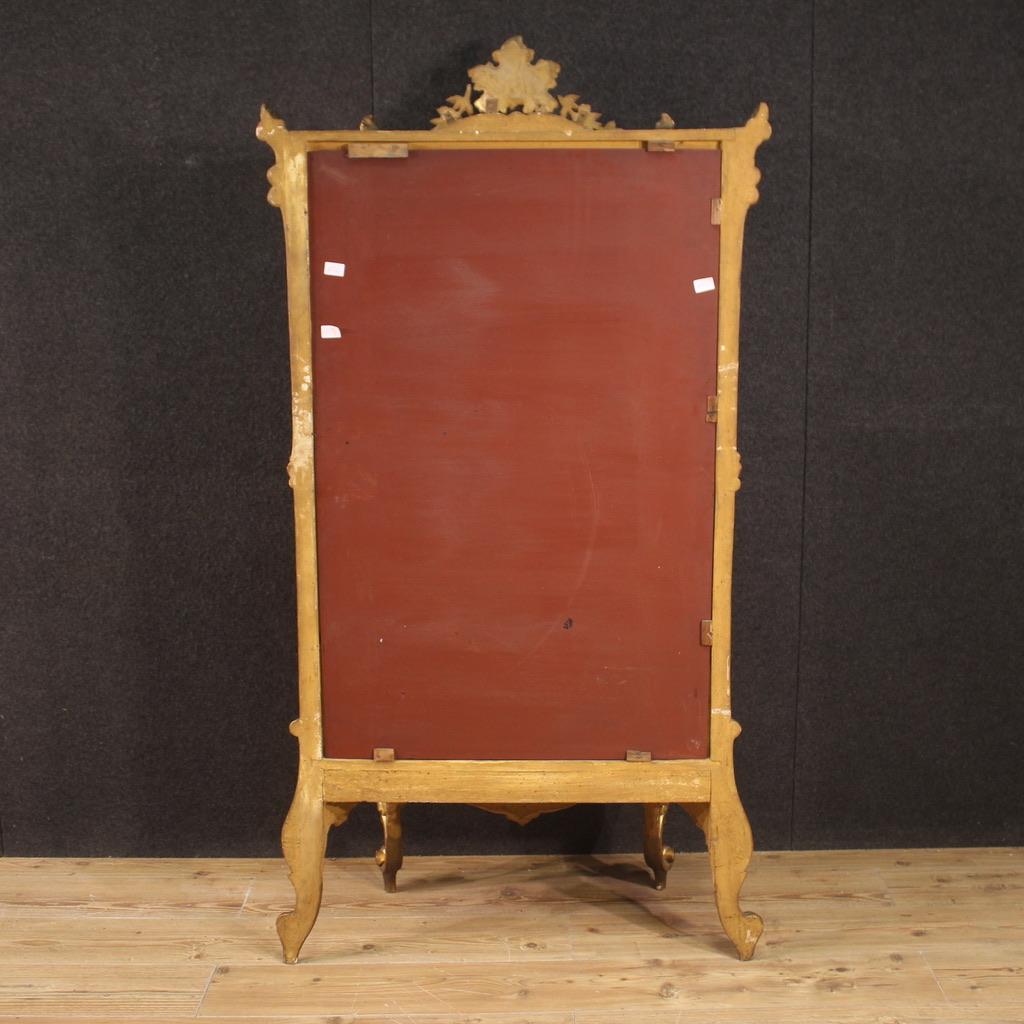 19th Century Gold Wood Italian Antique Rocaille Style Display Cabinet, 1870s For Sale 2
