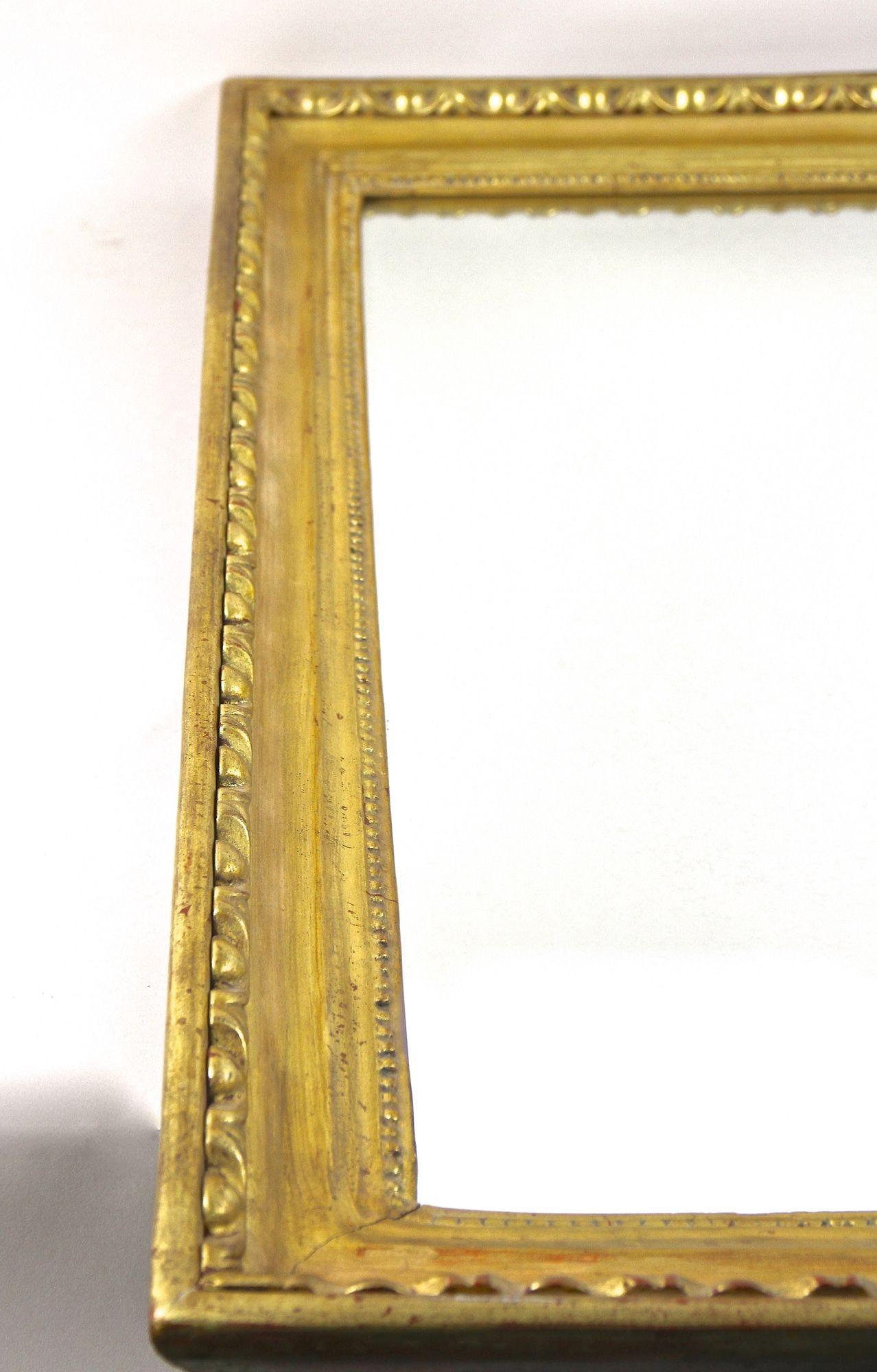 Miroir Biedermeier doré du 19ème siècle avec barres à œil de taureau, Autriche, vers 1830 en vente 2