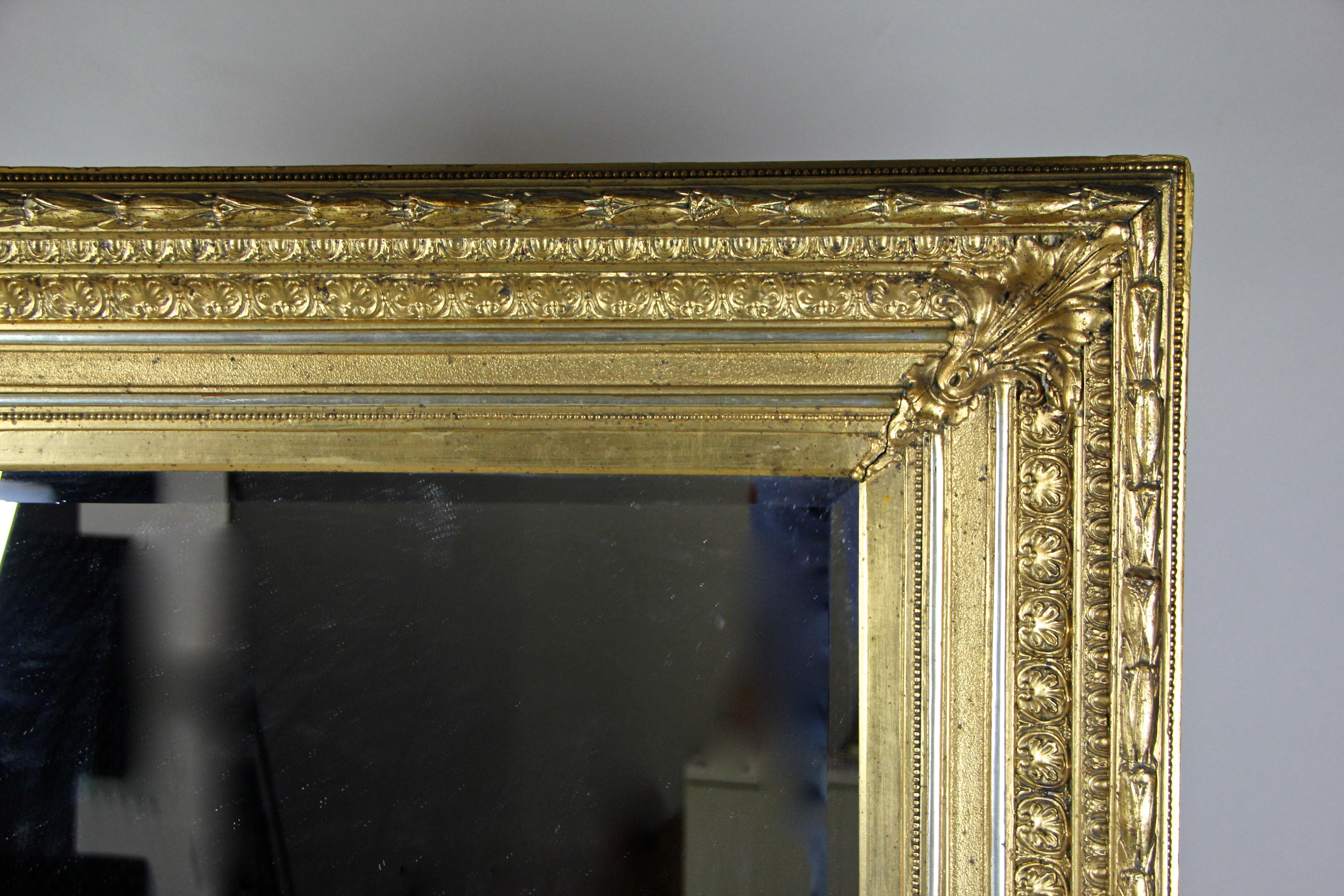 19th Century Golden Biedermeier Wall Mirror Second Period, Austria, circa 1860 In Good Condition In Lichtenberg, AT