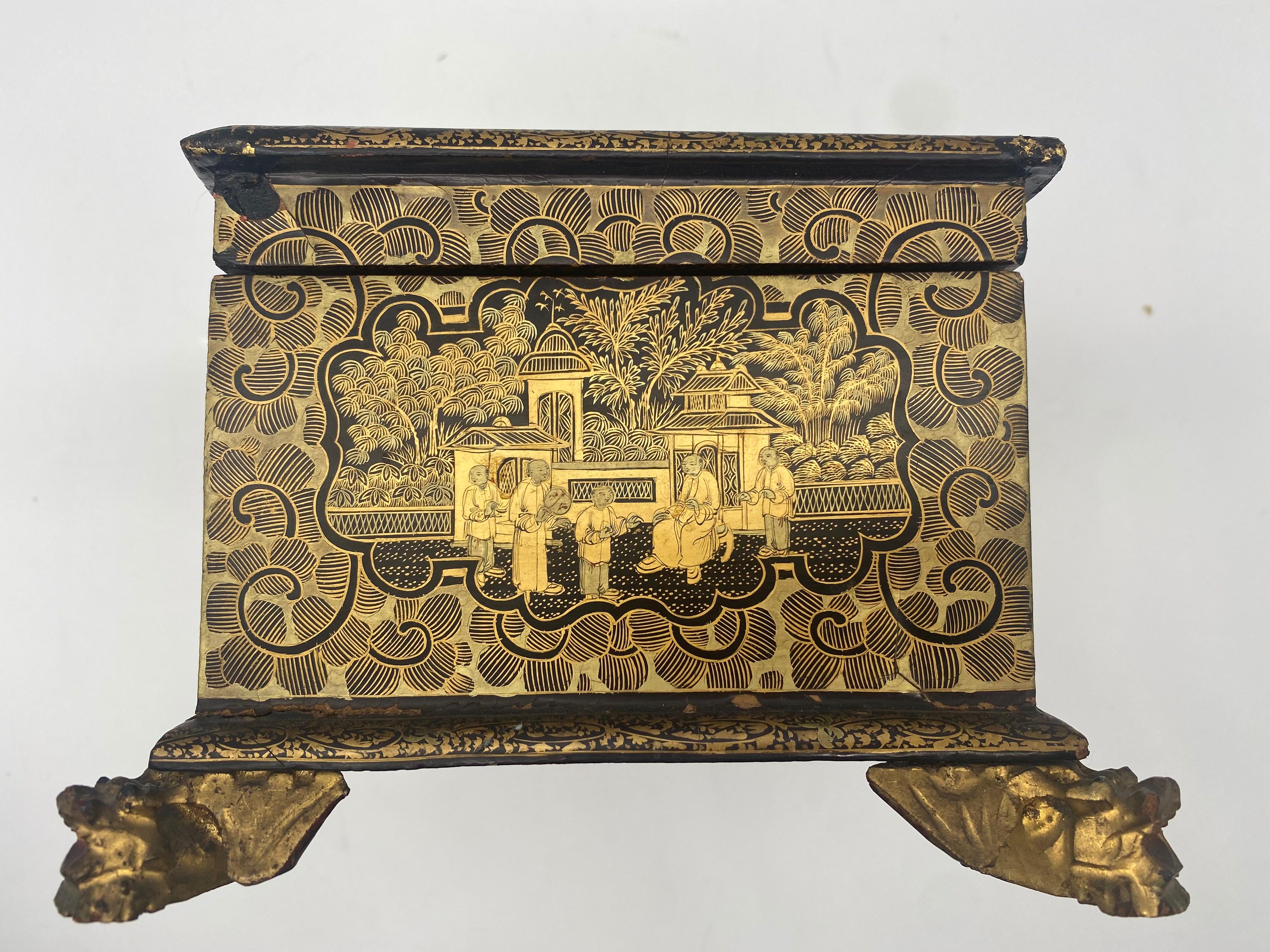 19th Century Golden Black Lacquer Chinese Jewelry Box with Dragon Feet For Sale 9