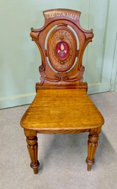 19th Century Golden Oak Hall Chair This is a delightful Hall chair
