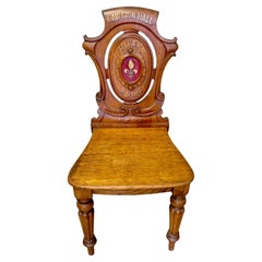 Chaise de Hall en Oak Oak du 19ème siècle Cette chaise de Hall est magnifique.