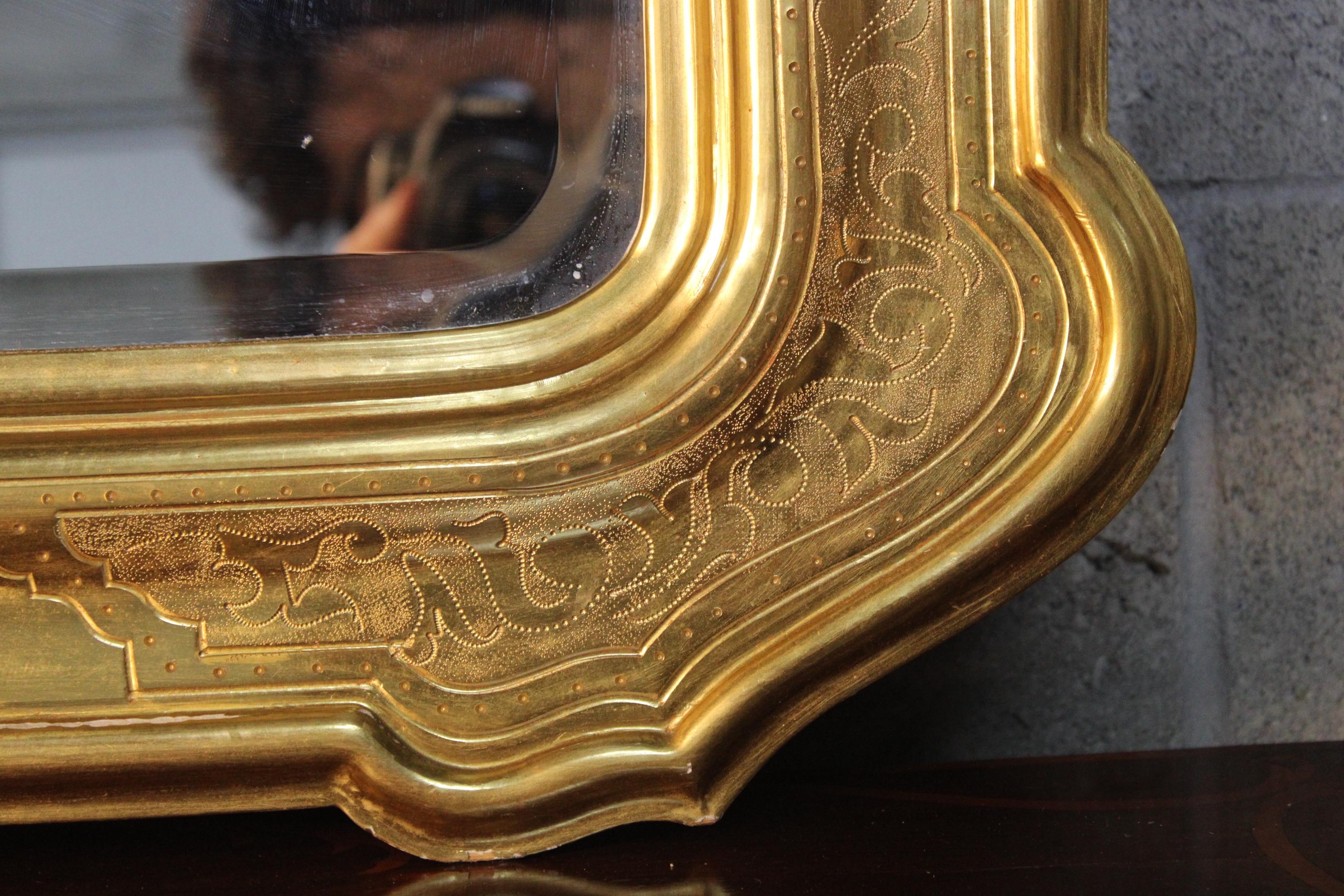 Giltwood Golden Gilded Antique Italian Wall Mirror