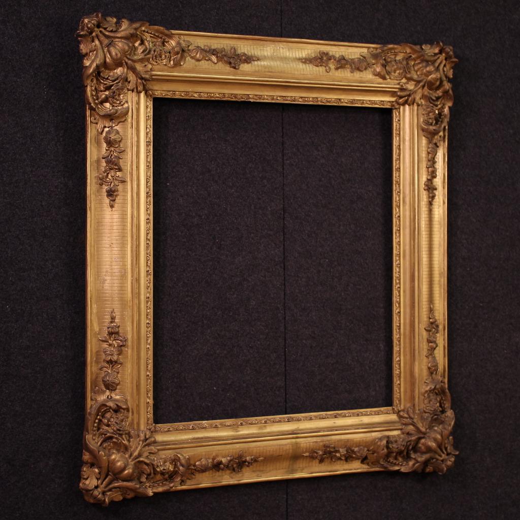 19th Century Golden Wood and Plaster French Frame, 1880s 6