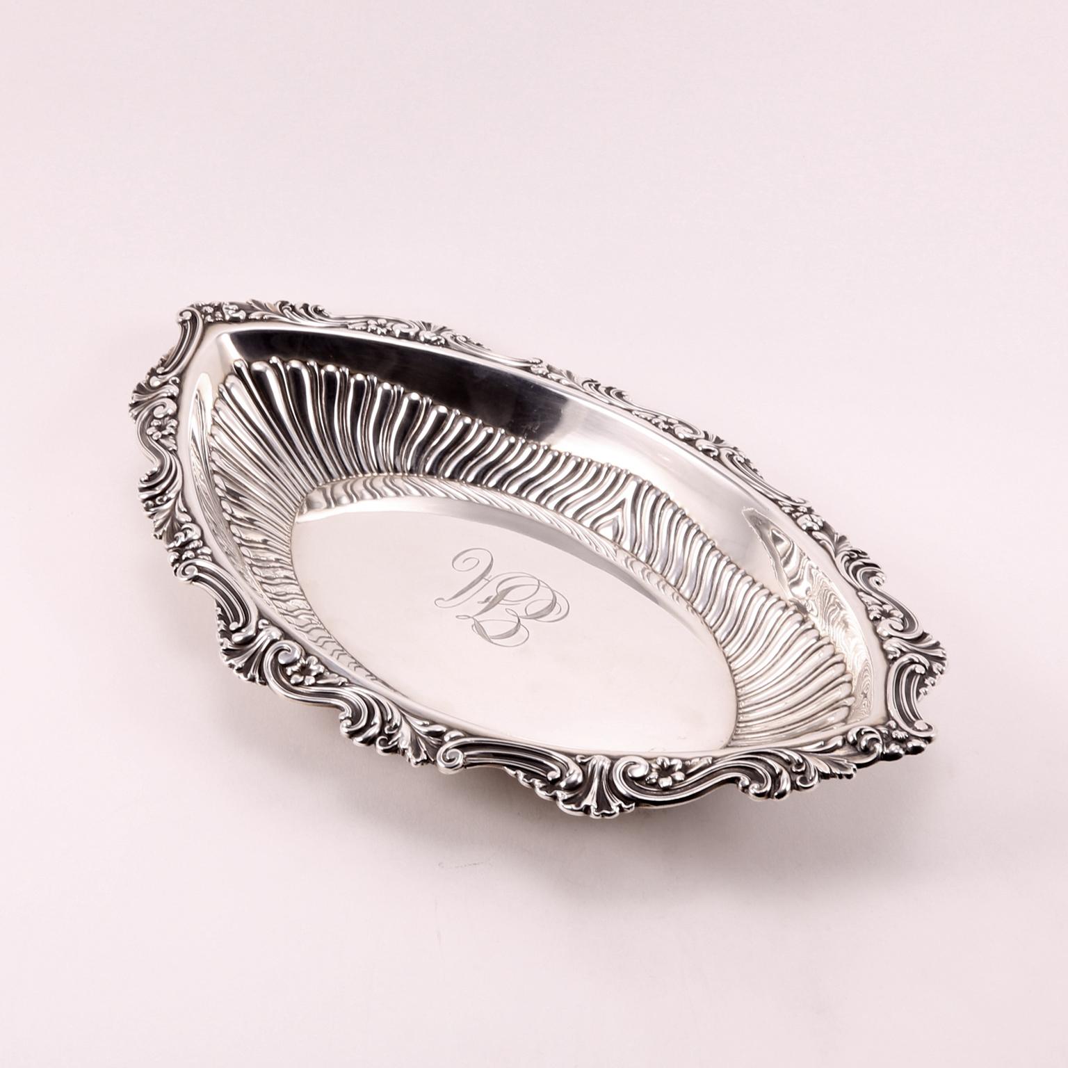 19th Century Gorham Handcrafted Sterling Silver Oval Bowl For Sale 3