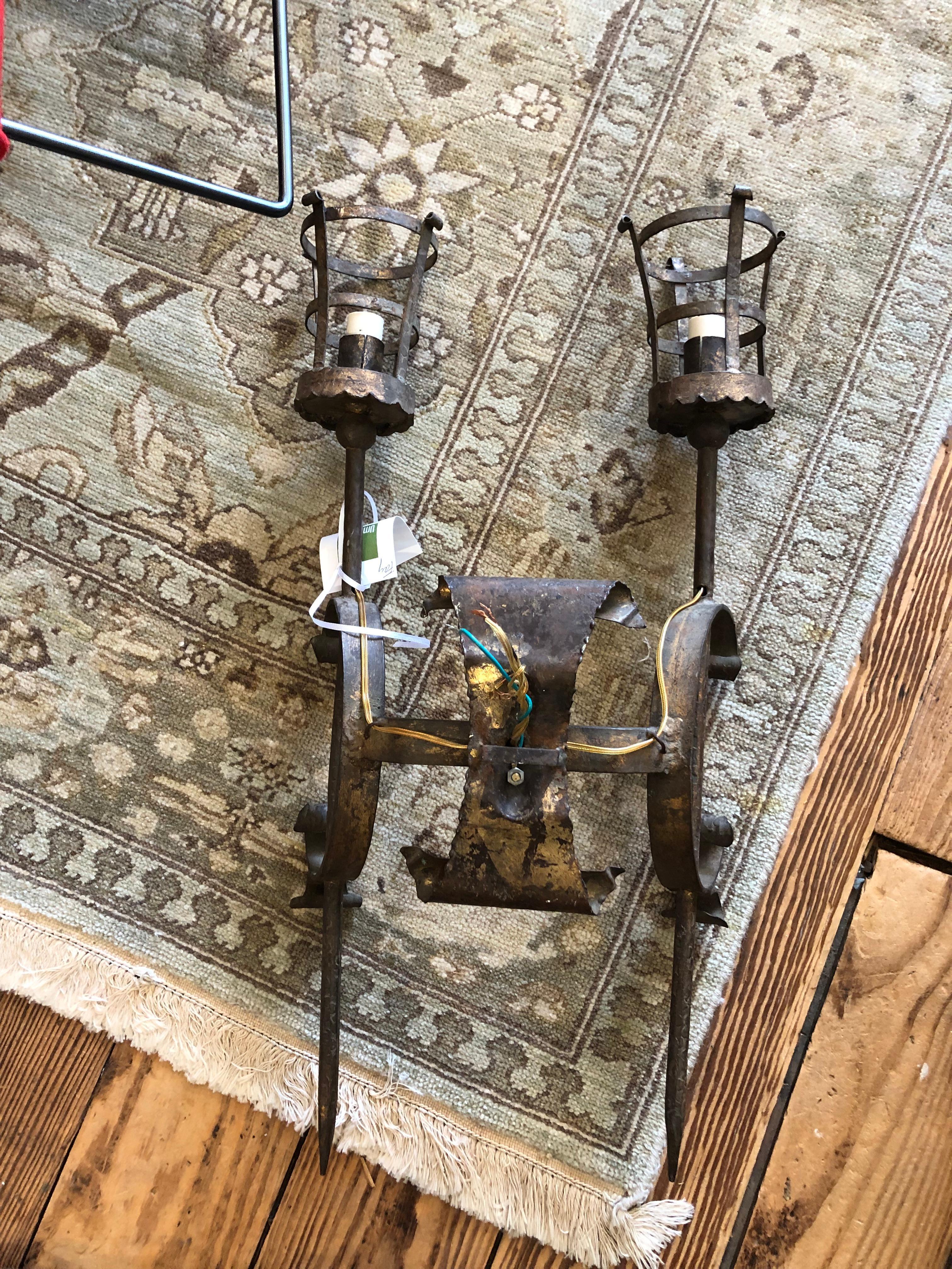 19th Century Gothic Aged Brass English Pair of Wall Sconces For Sale 13