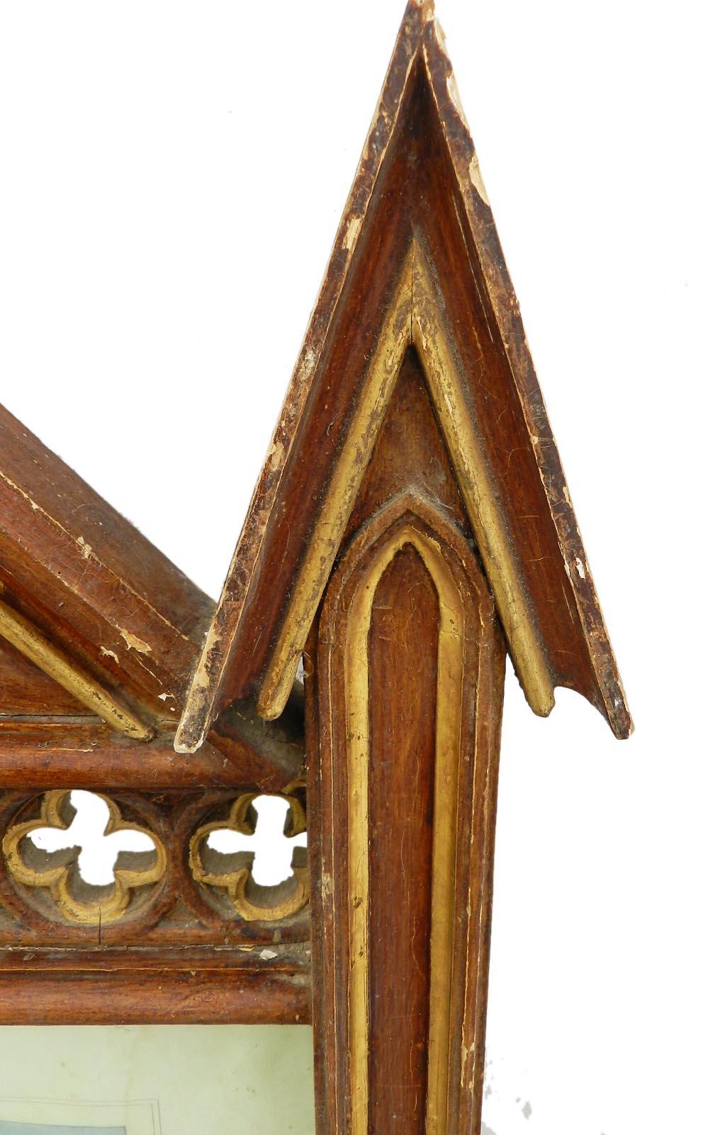 Gotische Wand Spiegelrahmen Französisch Kirche:: um 1850 (2 verfügbar) oder ise als Picture Frame
Holz und Gesso
Gloriously distressed mit Alter
Atemberaubende dekorative Stück verblasst Pracht
Wir haben 2 von diesen ein Paar die andere separat