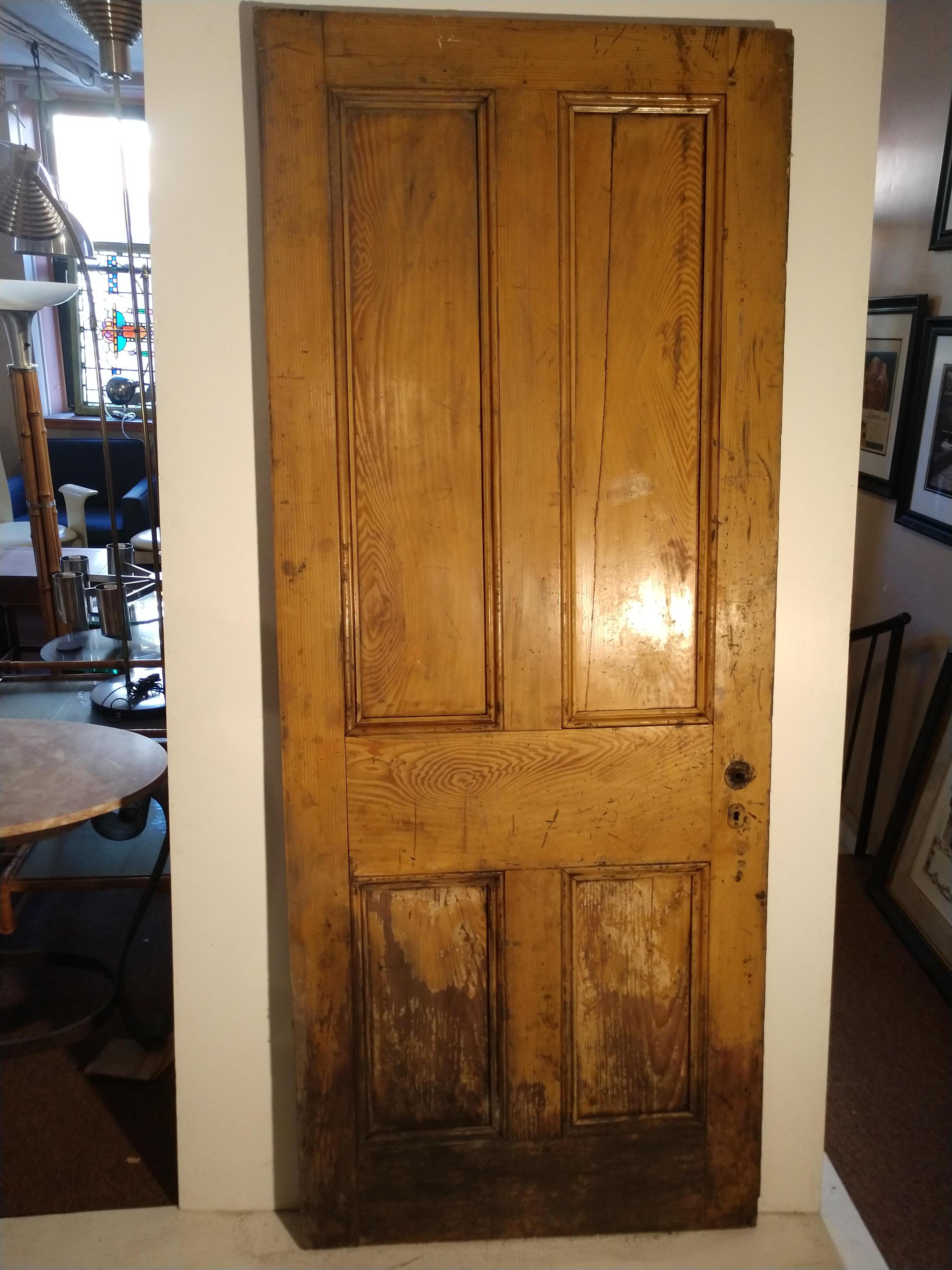 19. Jahrhundert Grain gemalt getäfelten Holz Tür im Angebot 2