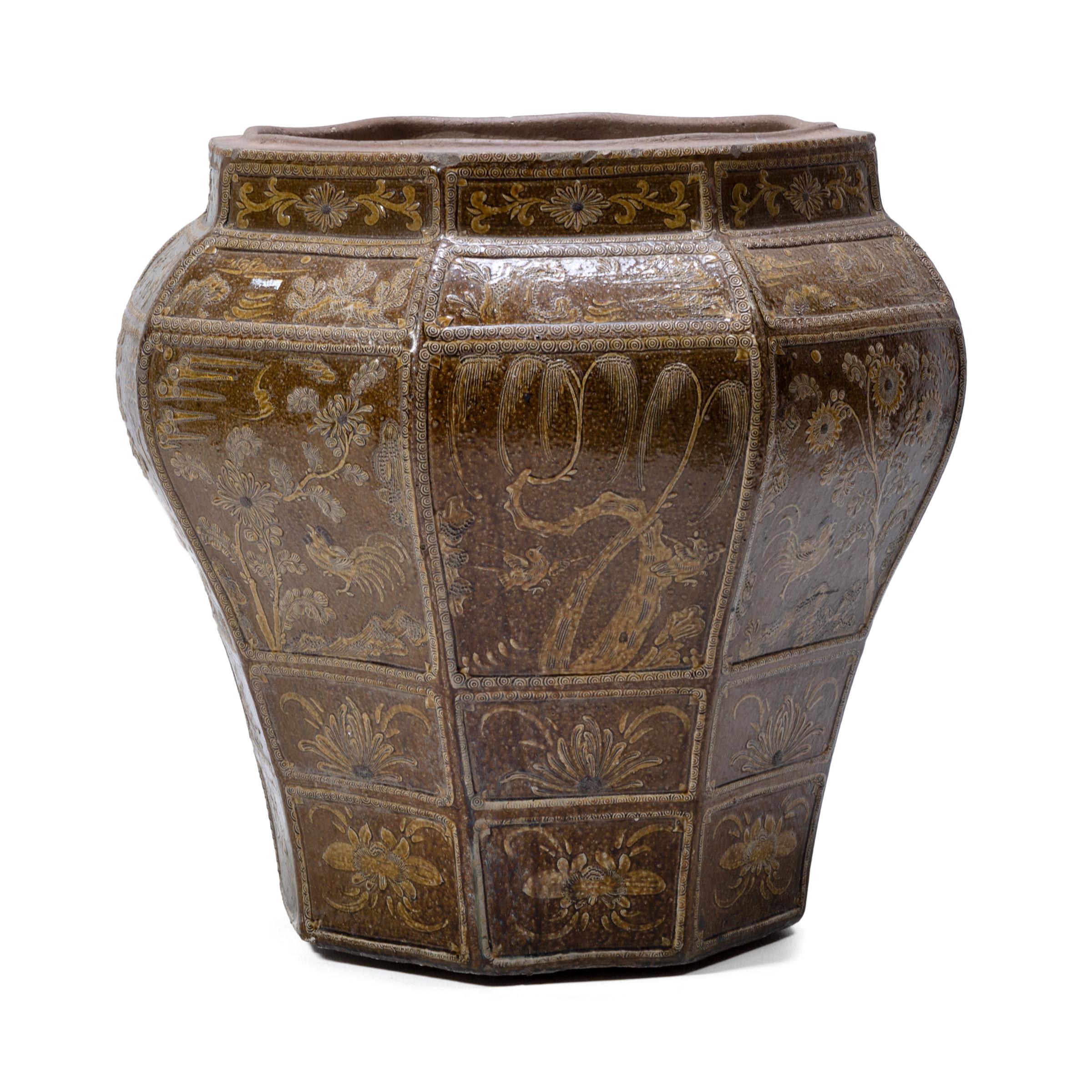 Grand Chinese Glazed Relief Urn, c. 1800 In Good Condition In Chicago, IL