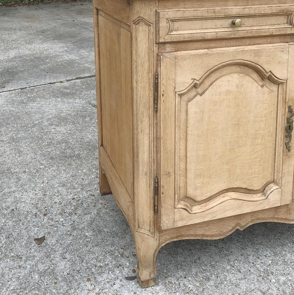 19th Century Grand Country French Stripped Oak Buffet 3