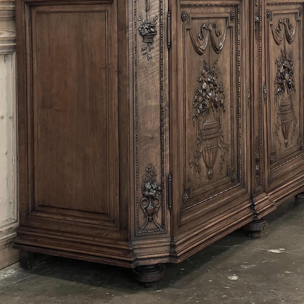 19th Century Grand French Louis XVI Hand Carved Walnut Bookcase For Sale 1