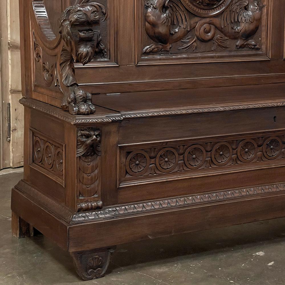 19th Century Grand Italian Renaissance Walnut Hall Bench For Sale 7