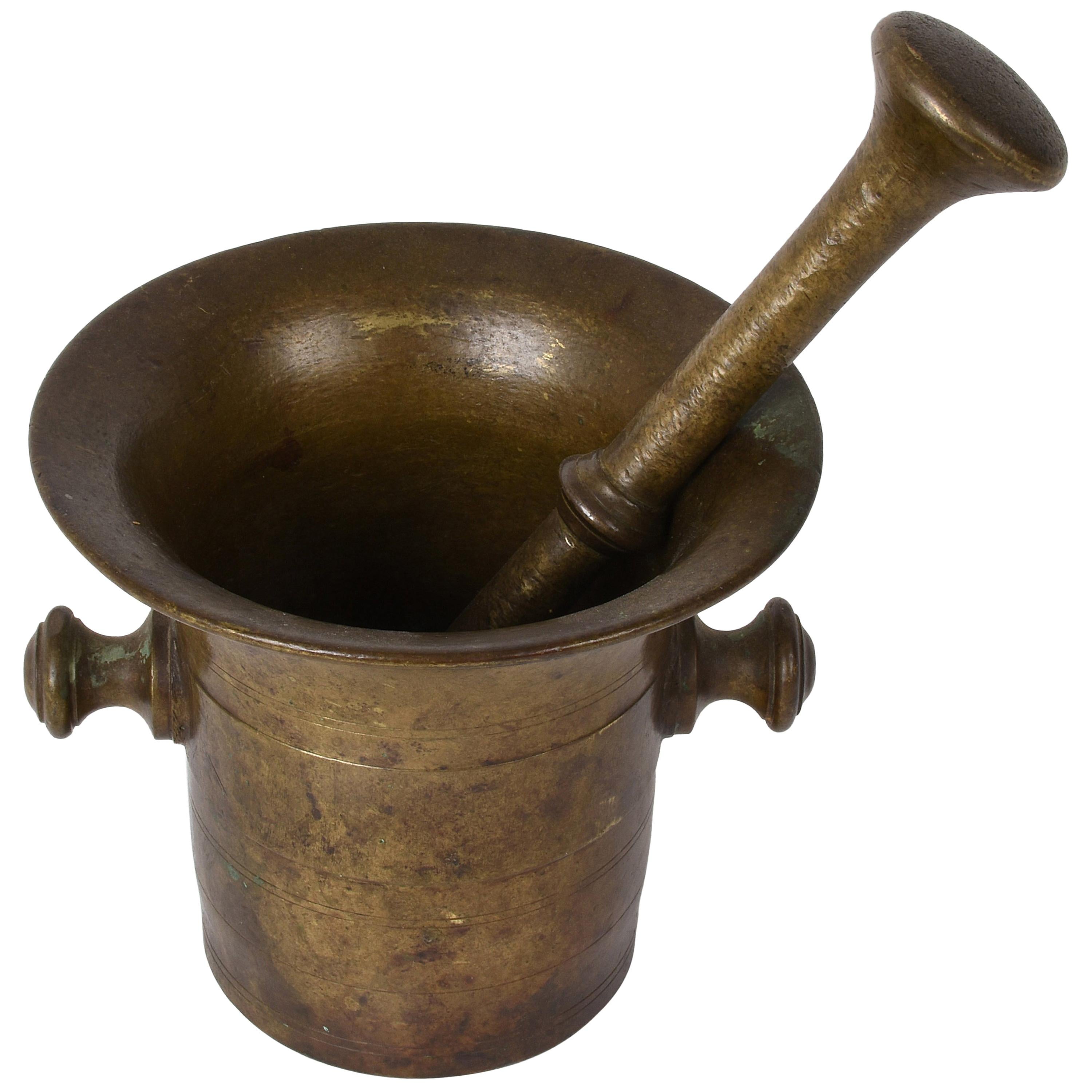 19th Century Grand Tour Antique Handmade Bronze Mortar with Pestle For Sale