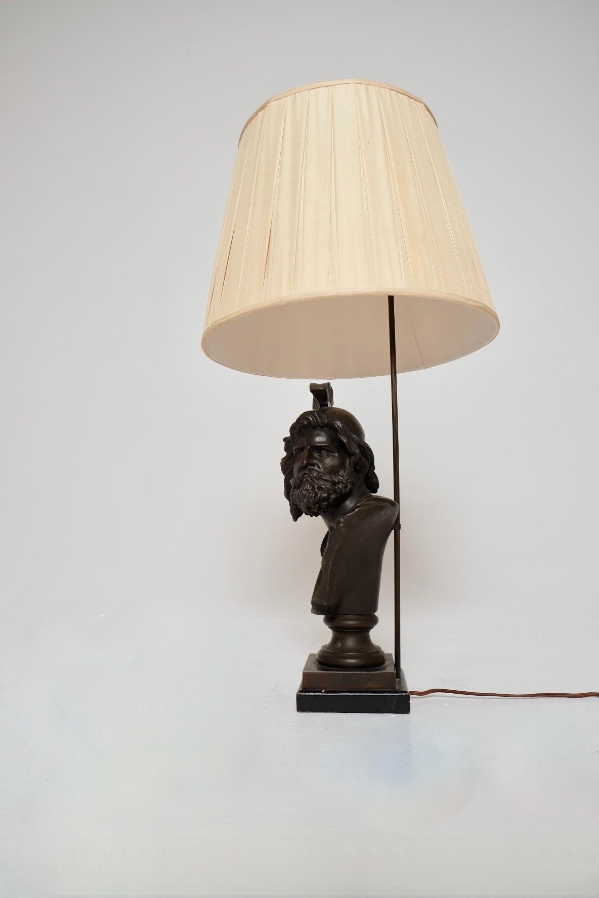 Bronzo Lampada da tavolo con busto in bronzo Grand Tour del XIX secolo, attribuita a Boschetti in vendita
