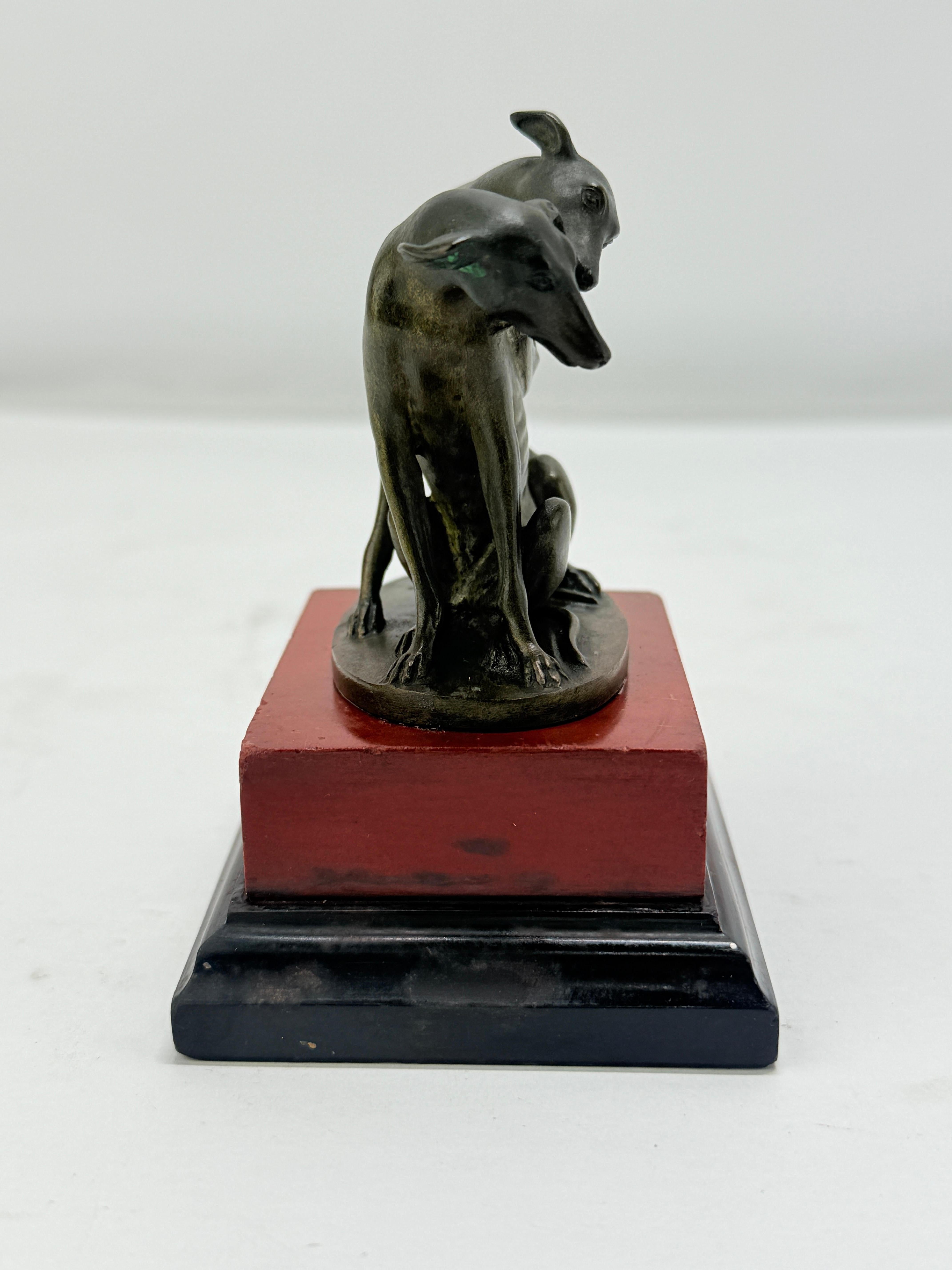 19th Century Grand Tour Bronze Group of Whippets on Marble Base, Circa 1890 In Good Condition For Sale In Atlanta, GA