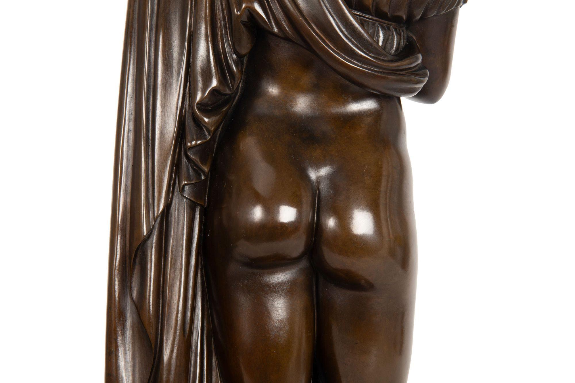 19th Century Grand Tour Bronze Sculpture “Callipygian Venus” of Antiquity For Sale 6