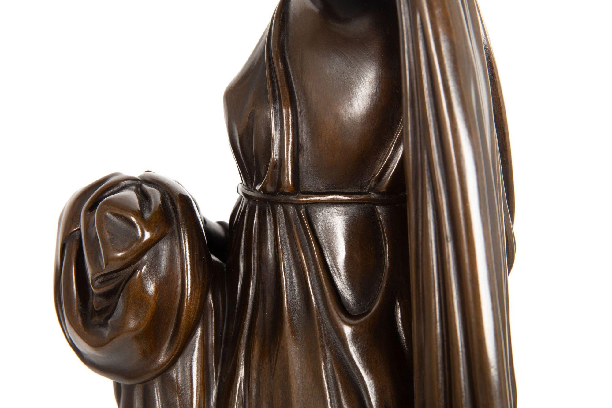19th Century Grand Tour Bronze Sculpture “Callipygian Venus” of Antiquity For Sale 8