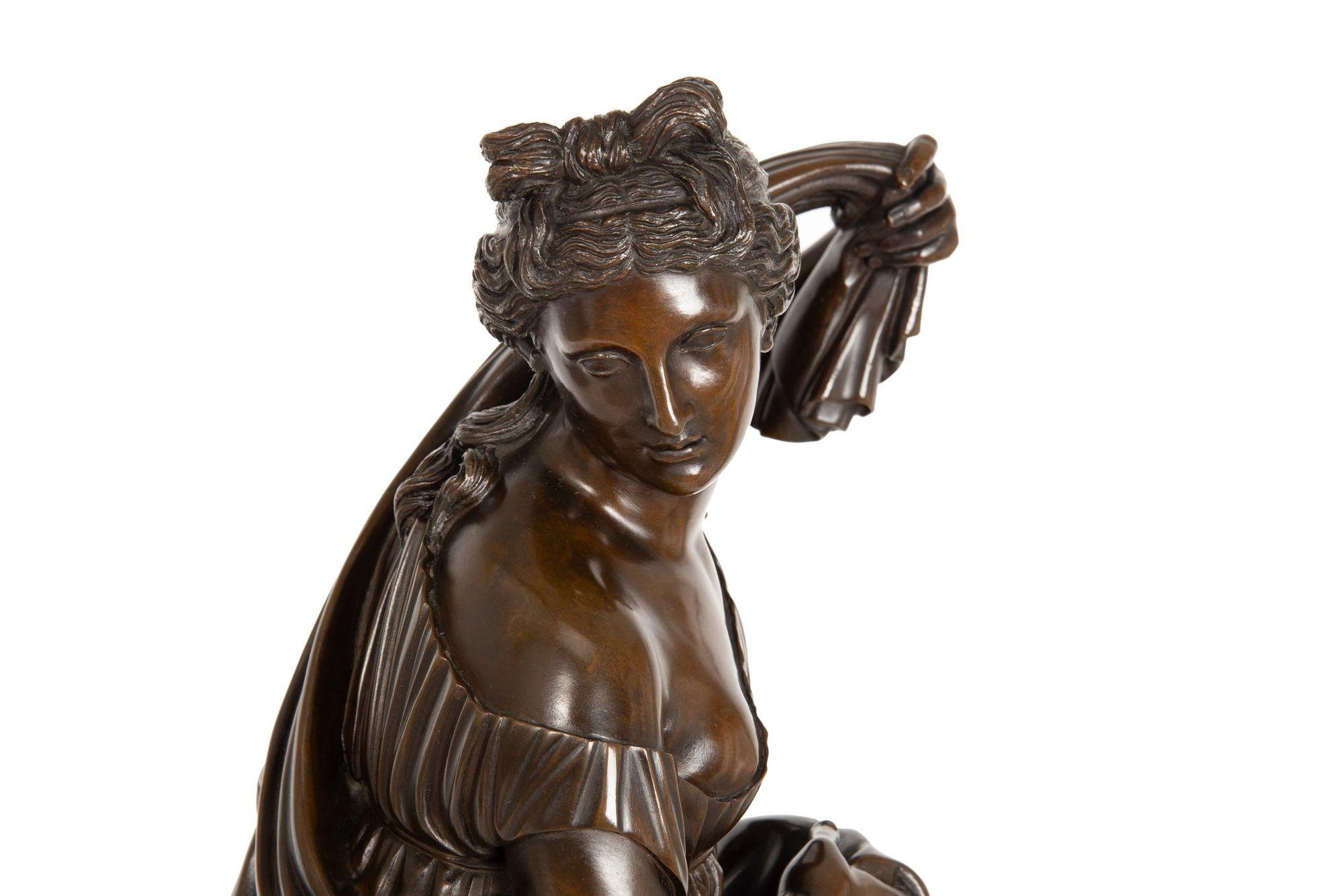 19th Century Grand Tour Bronze Sculpture “Callipygian Venus” of Antiquity For Sale 11