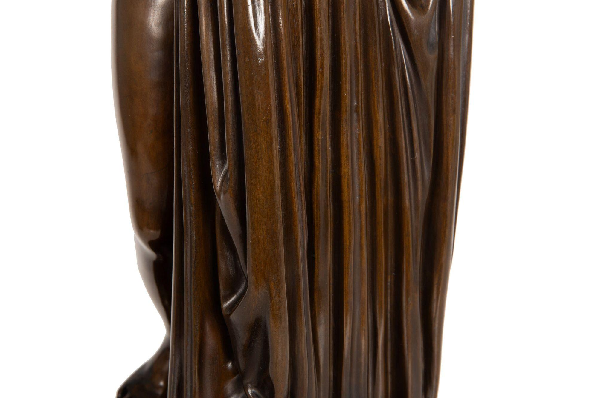 19th Century Grand Tour Bronze Sculpture “Callipygian Venus” of Antiquity For Sale 16
