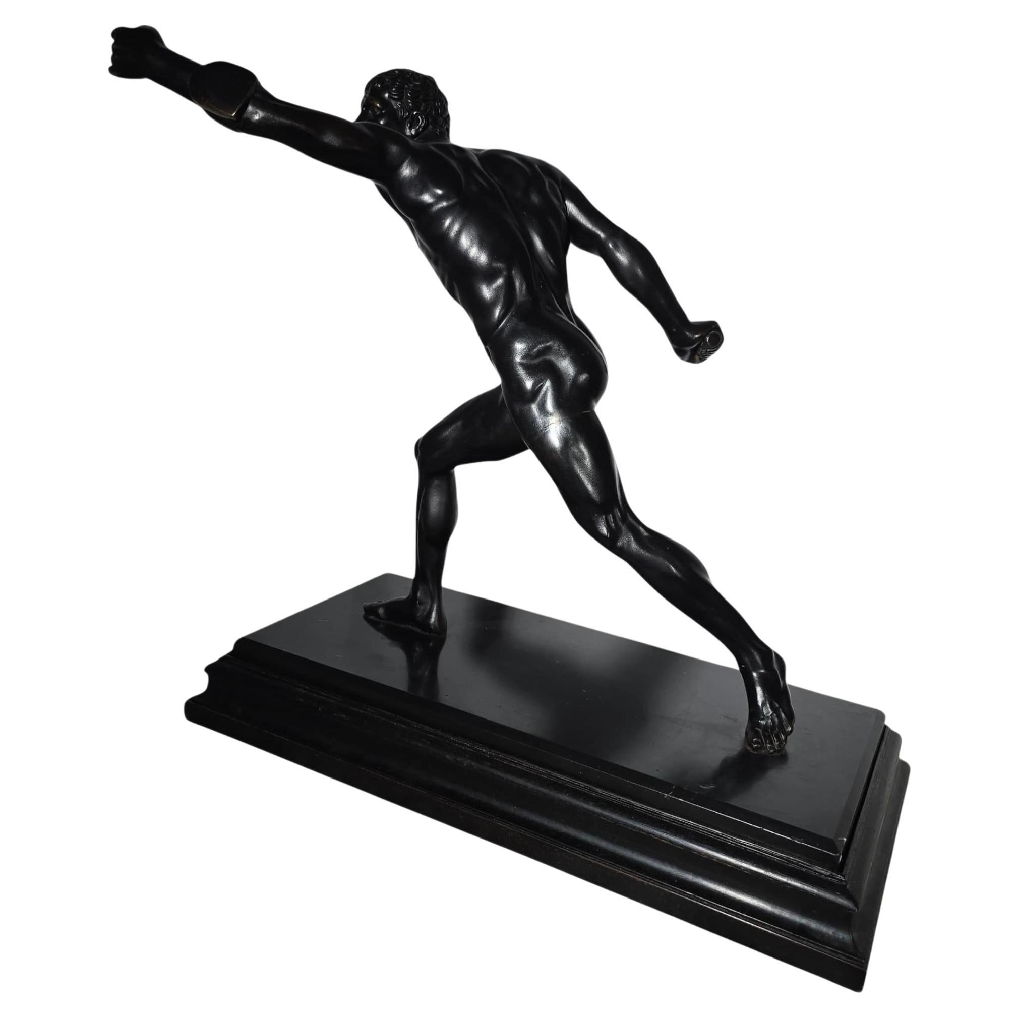 Scultura in bronzo del Grand Tour del XIX secolo raffigurante un gladiatore