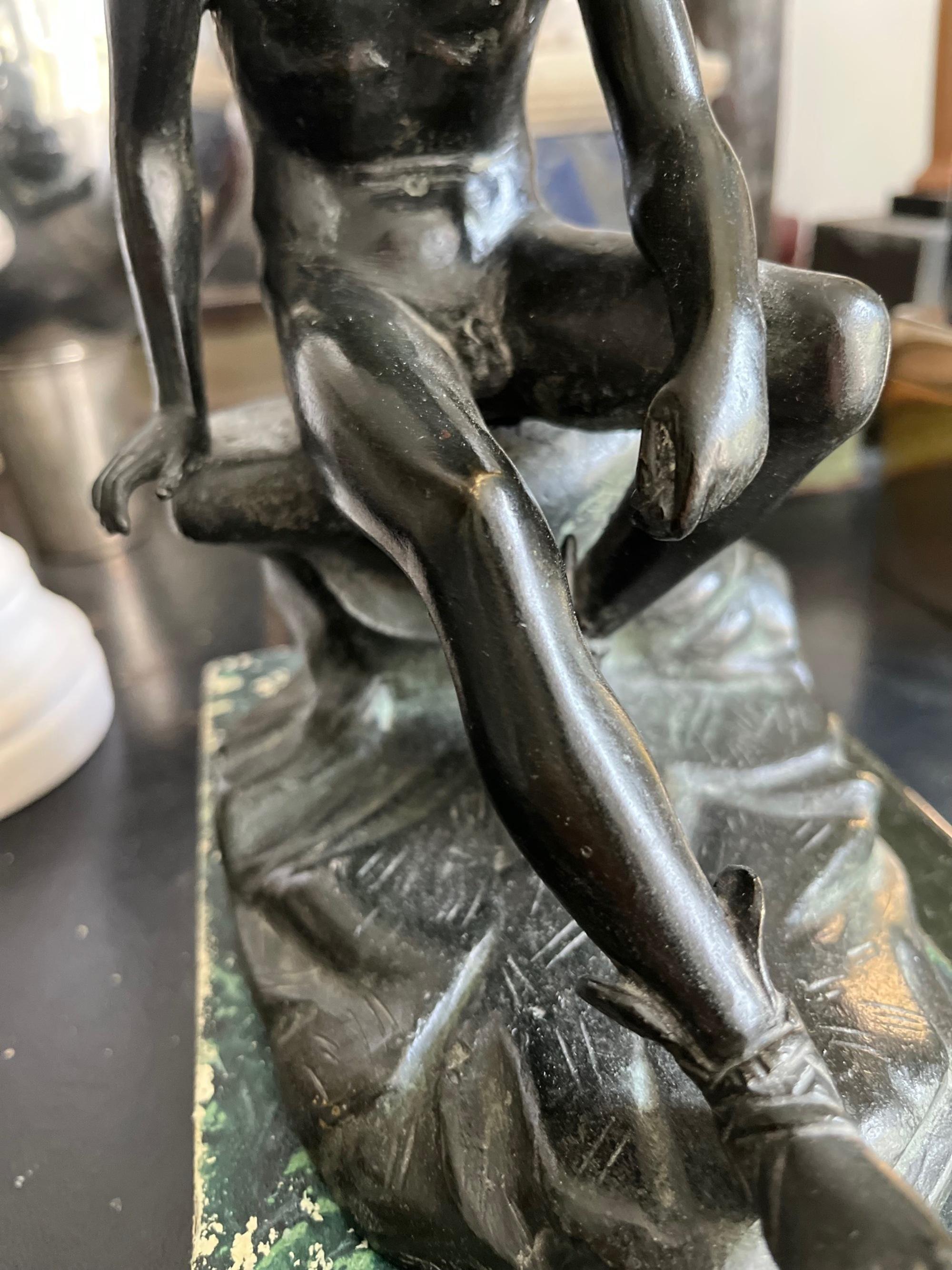 Scultura in bronzo Grand Tour del XIX secolo raffigurante Hermes seduto in vendita 1
